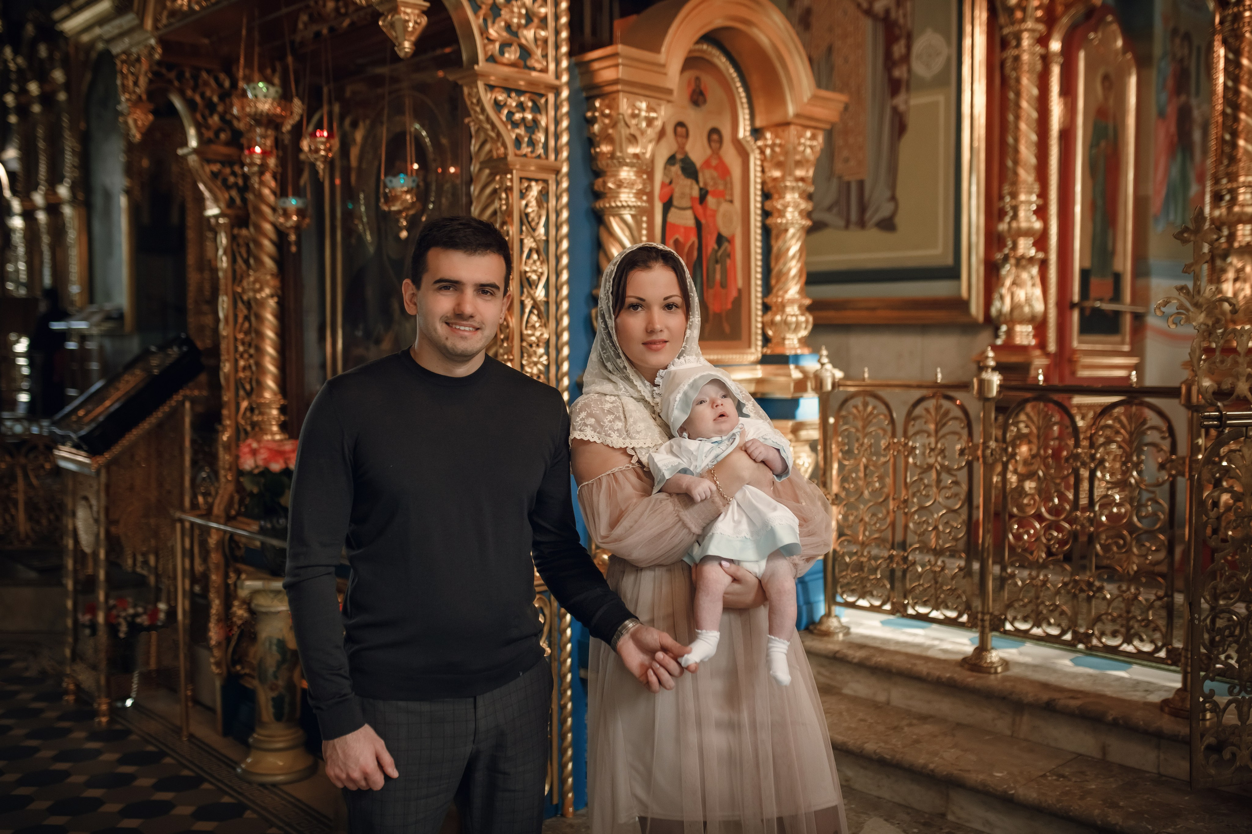 Крещение Артемия. Фотограф на Крещение, семейный фотограф в Москве