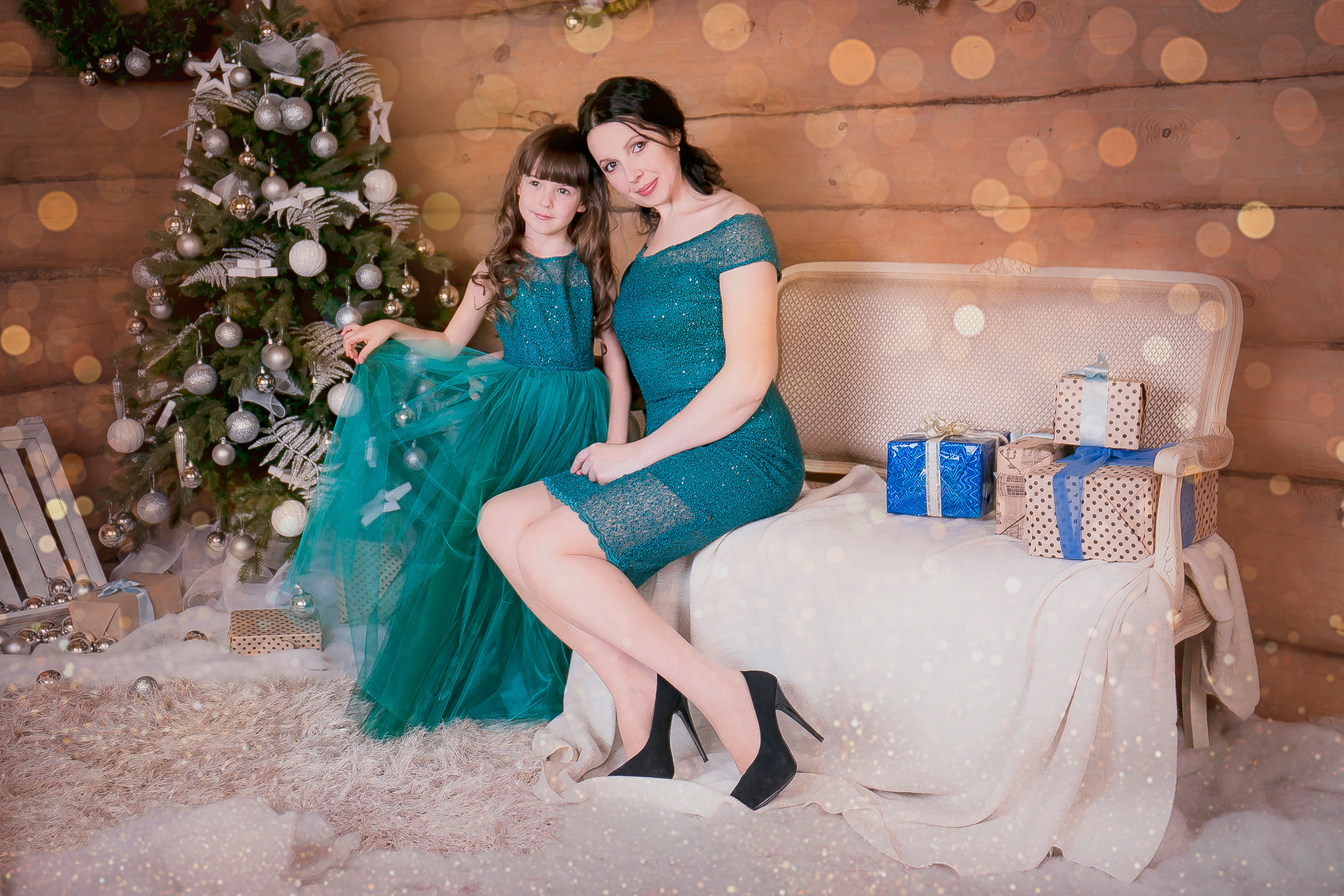 Новогодний фотопроект 2018,Новогодние фотосессии, Деревянная усадьба. Свадебный и семейный профессиональный фотограф в Ростове-на-Дону , Кри