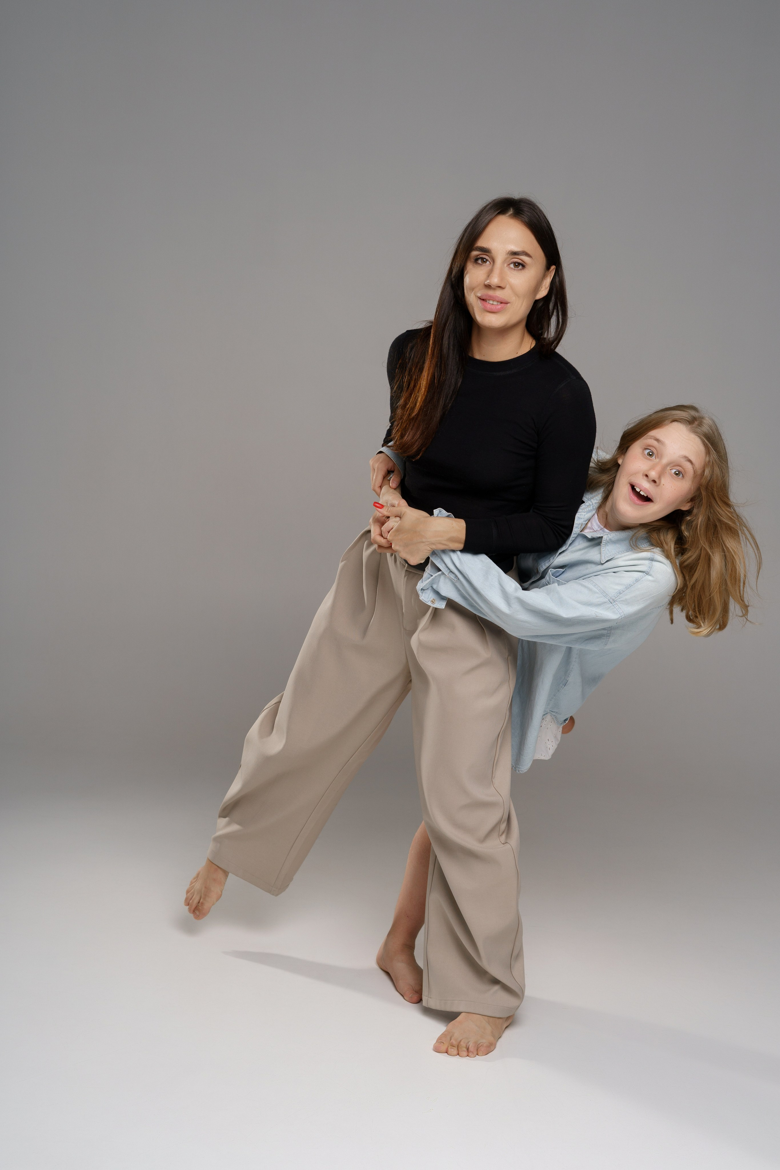 Оля и Нина. Главная