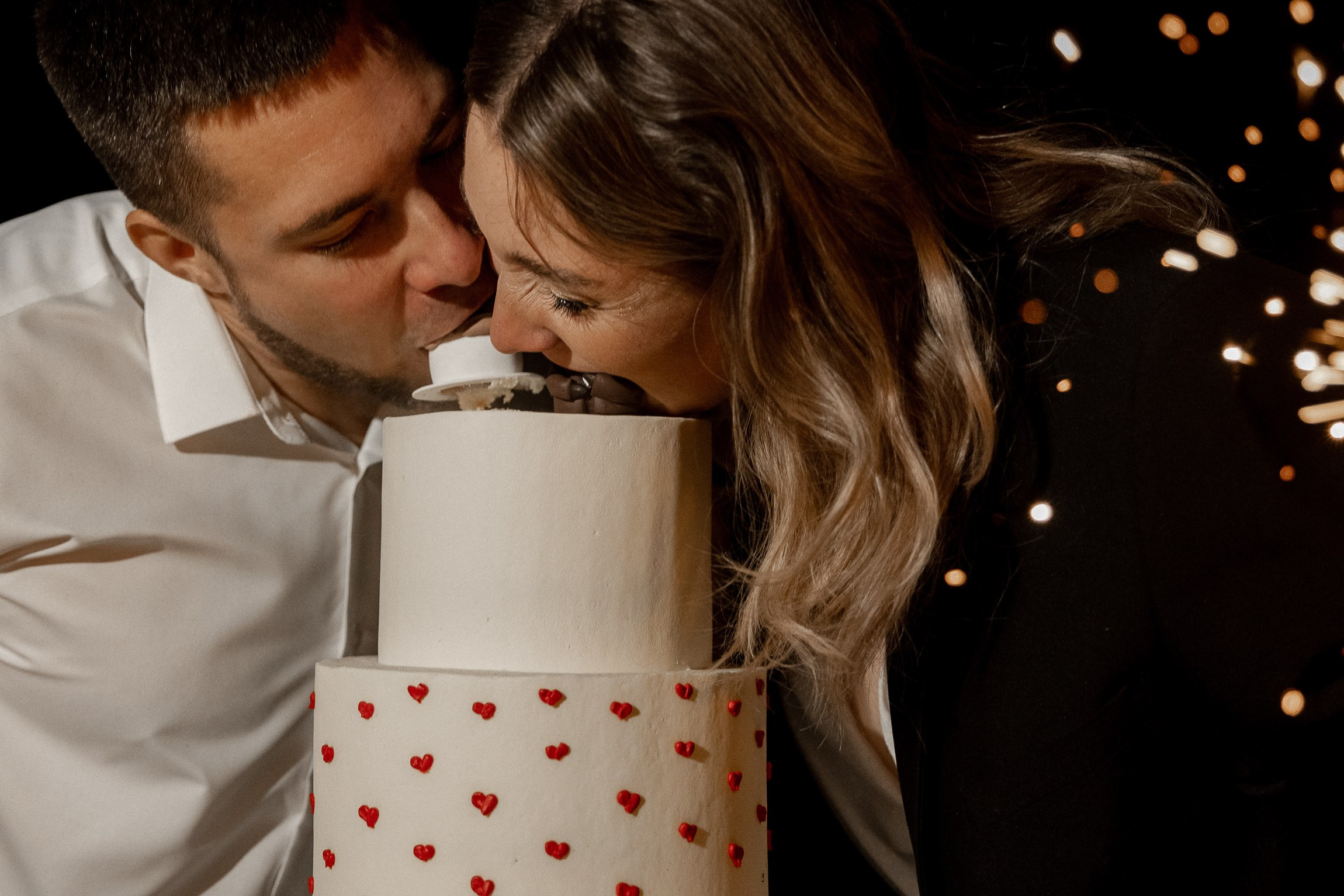 Two people swiped right. Свадебный фотограф Ярославль, Рыбинск