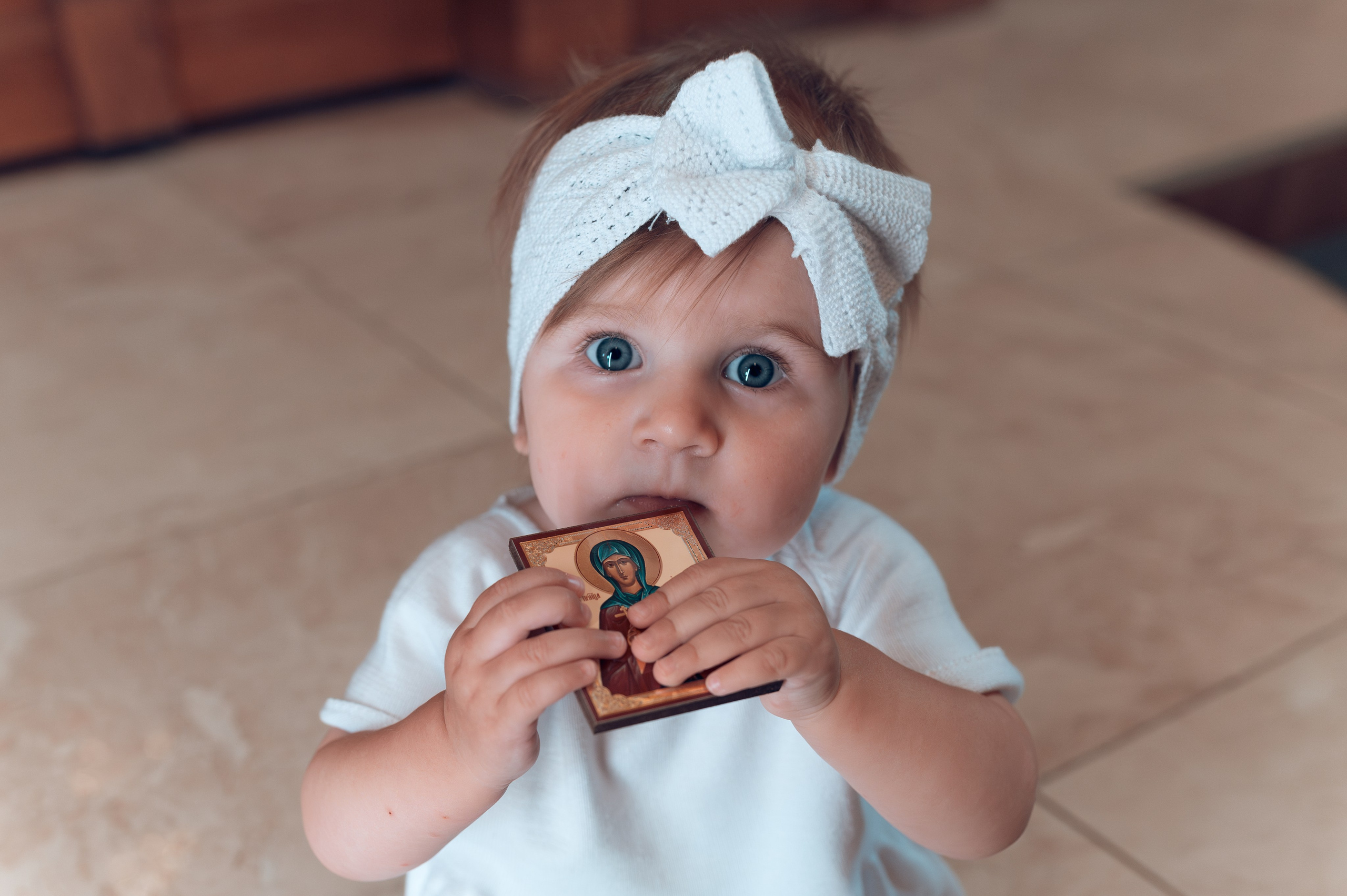 Фотограф в храме. Дарья Нетреба Фотограф на Крещение, Венчание Псков и область