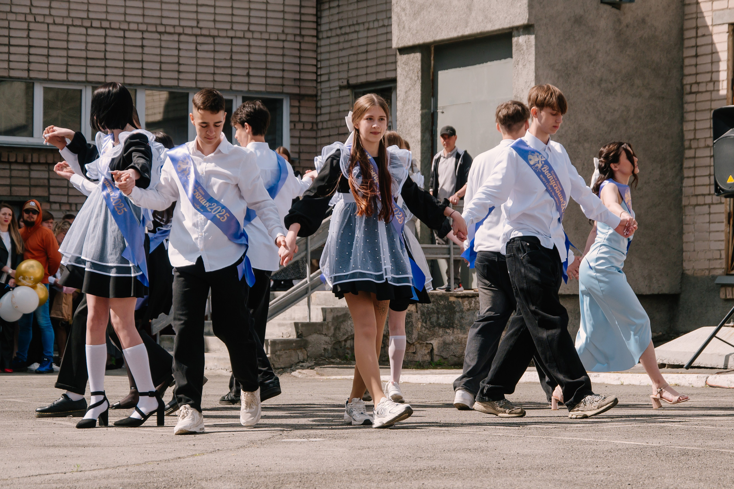 Выпускной 9 класс. Фотограф в Челябинске Любовь Денисенко
