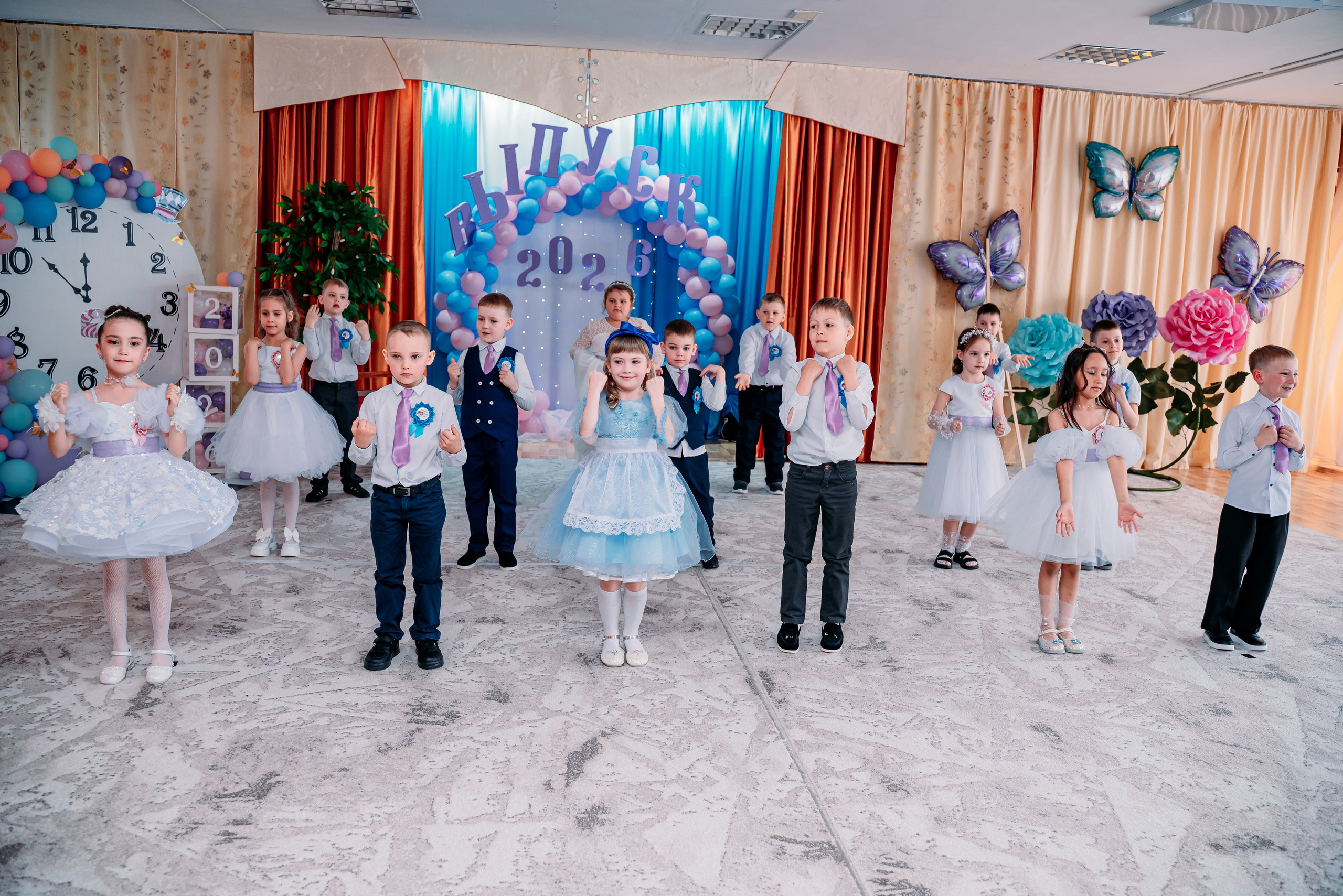 Выпускной 2026 детский сад 59. Фотограф Алёна Царькова. Киселевск