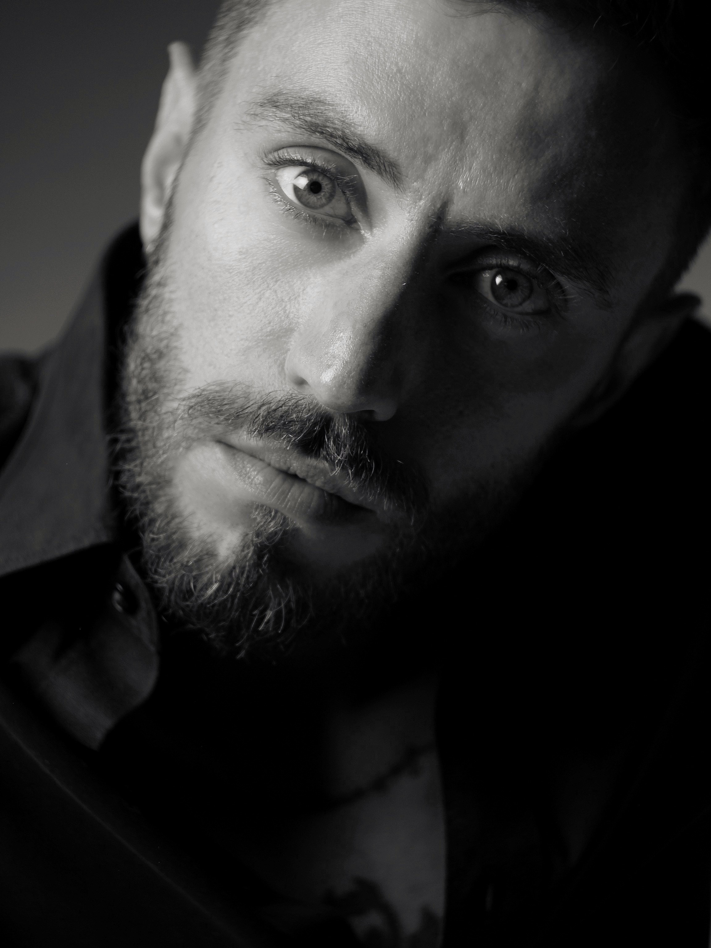 Иван, студия VOGUE. Photography Eva