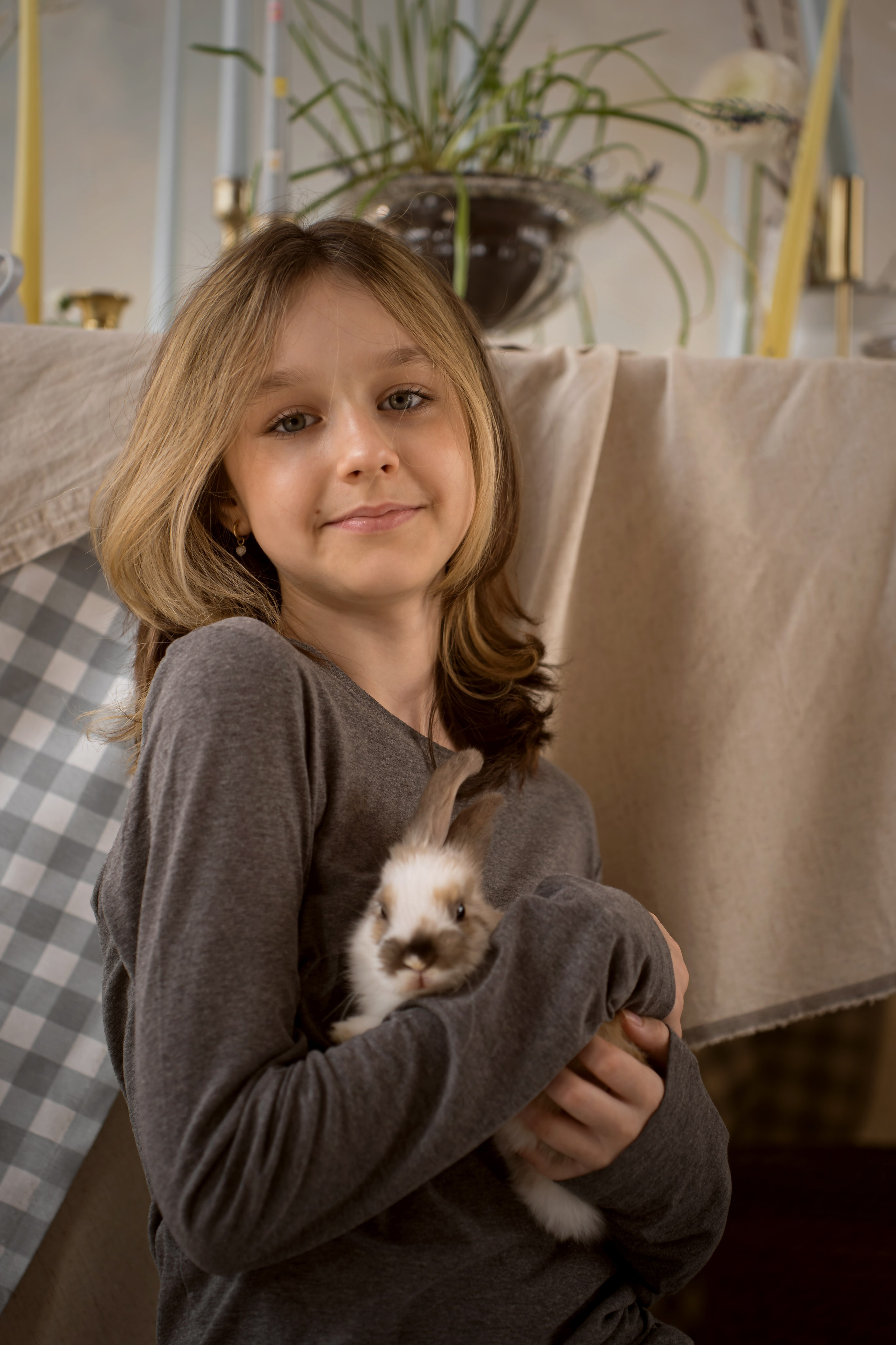 Дети и кролики. Главная