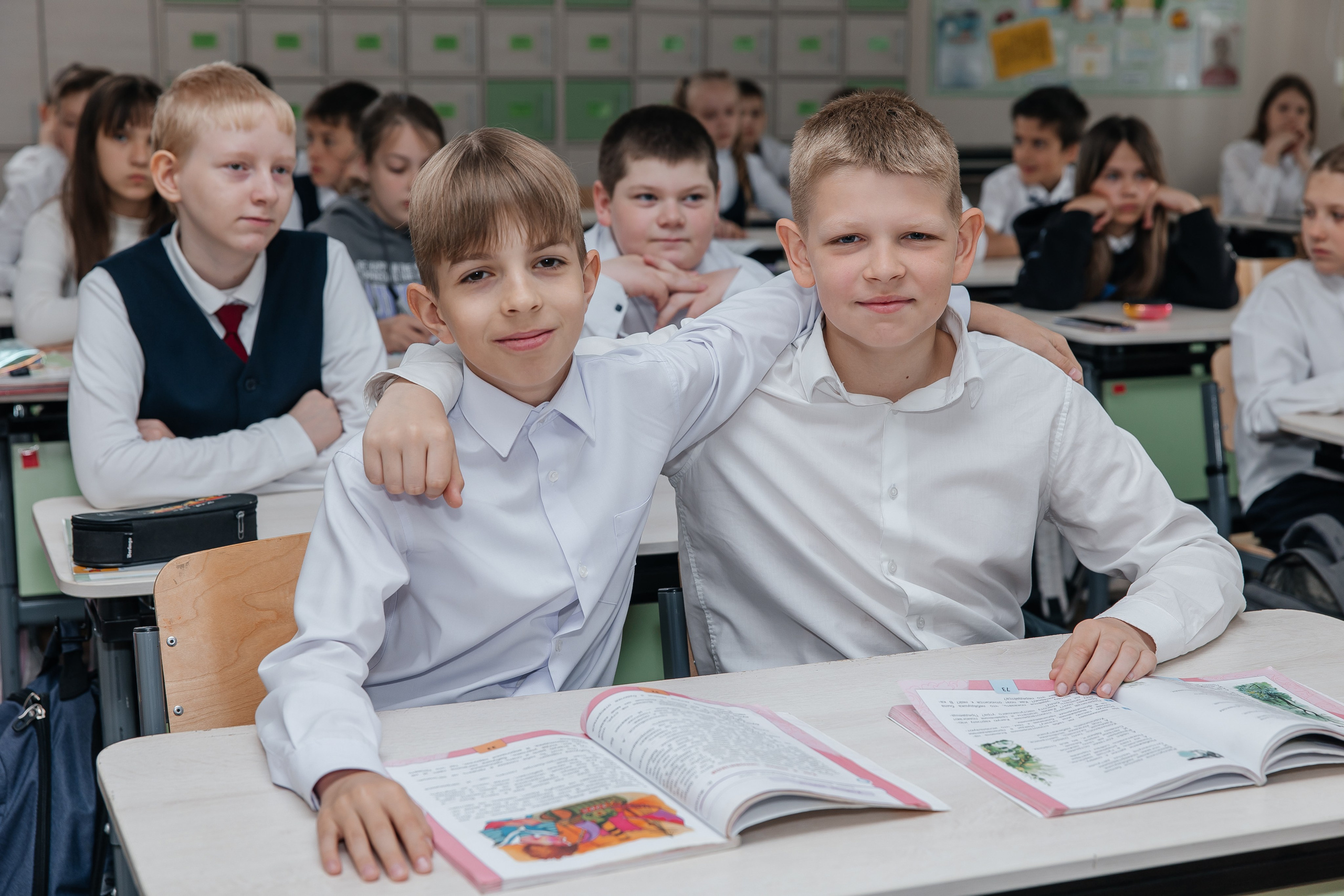 Школьные друзья. Школьный фотограф в Новосибирске Наталья Иванченко