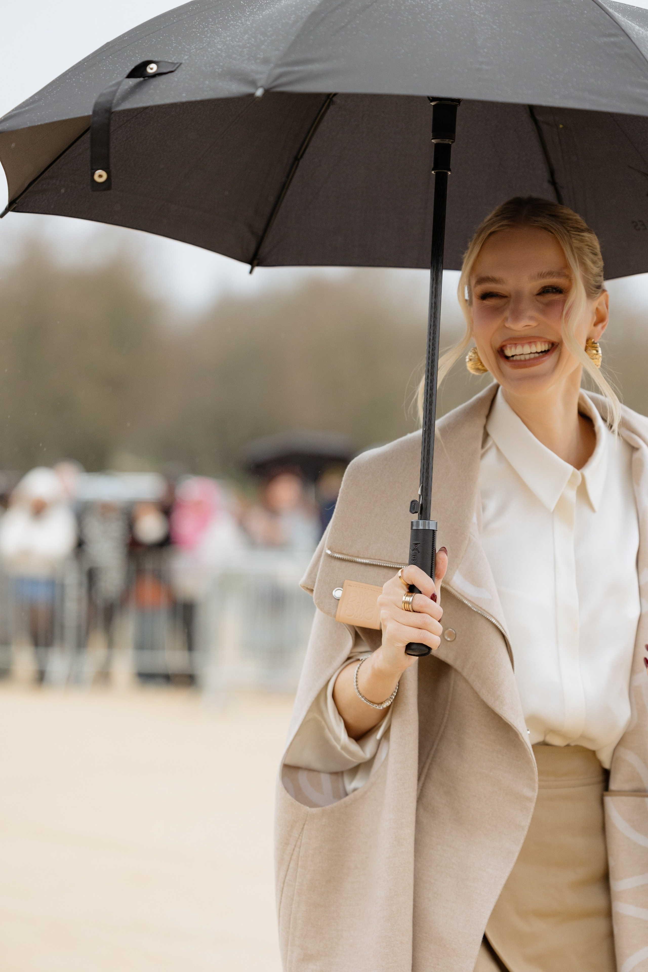LOEWE PFW WOMENSWEAR FALL-WINTER 24/25. Photographer in Milan Ivan Goncharov