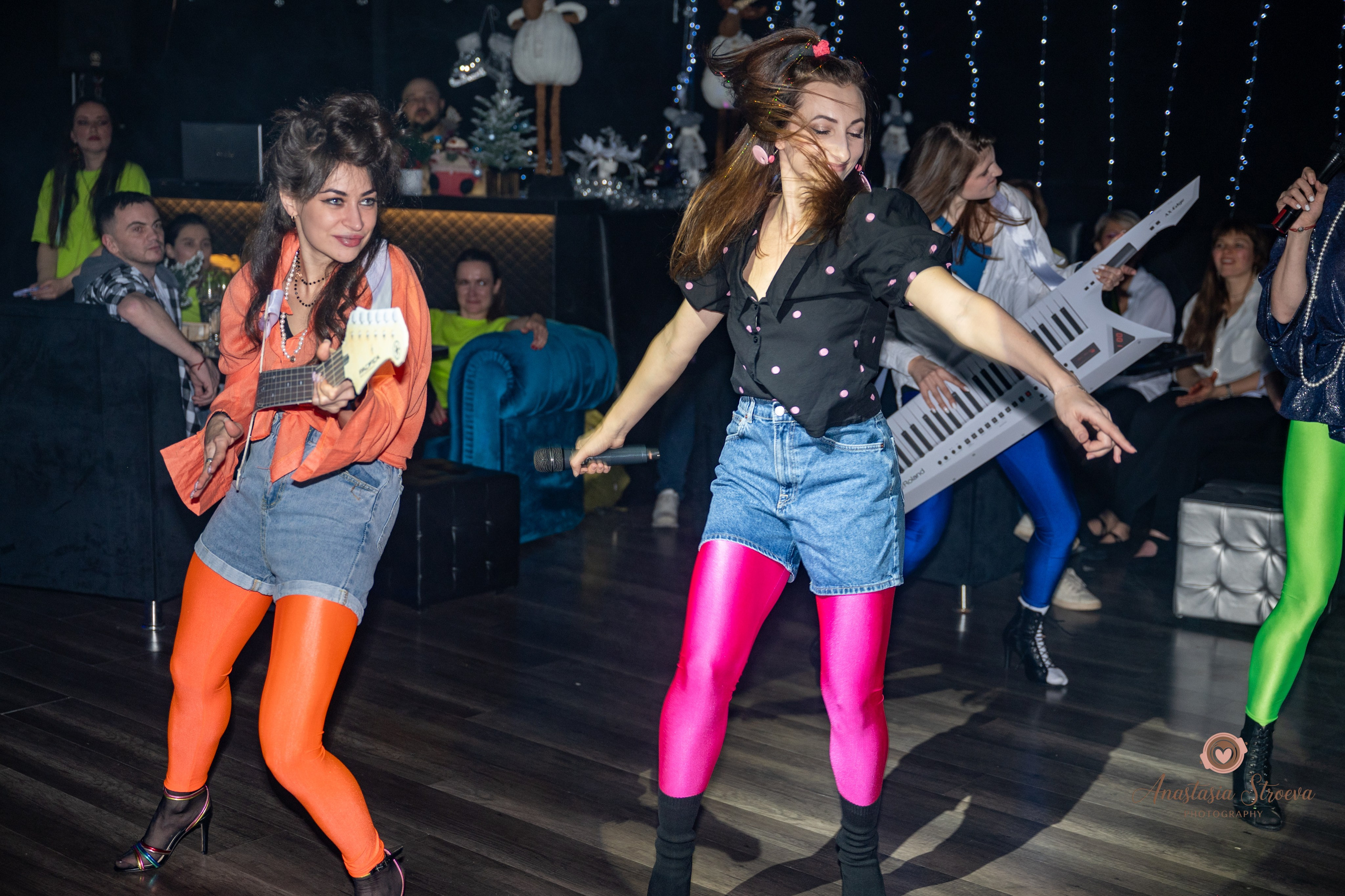 Танцевальное путешествие в 90е. Семейный и детский фотограф в Королеве, Москве и Московской области Строева Анастасия