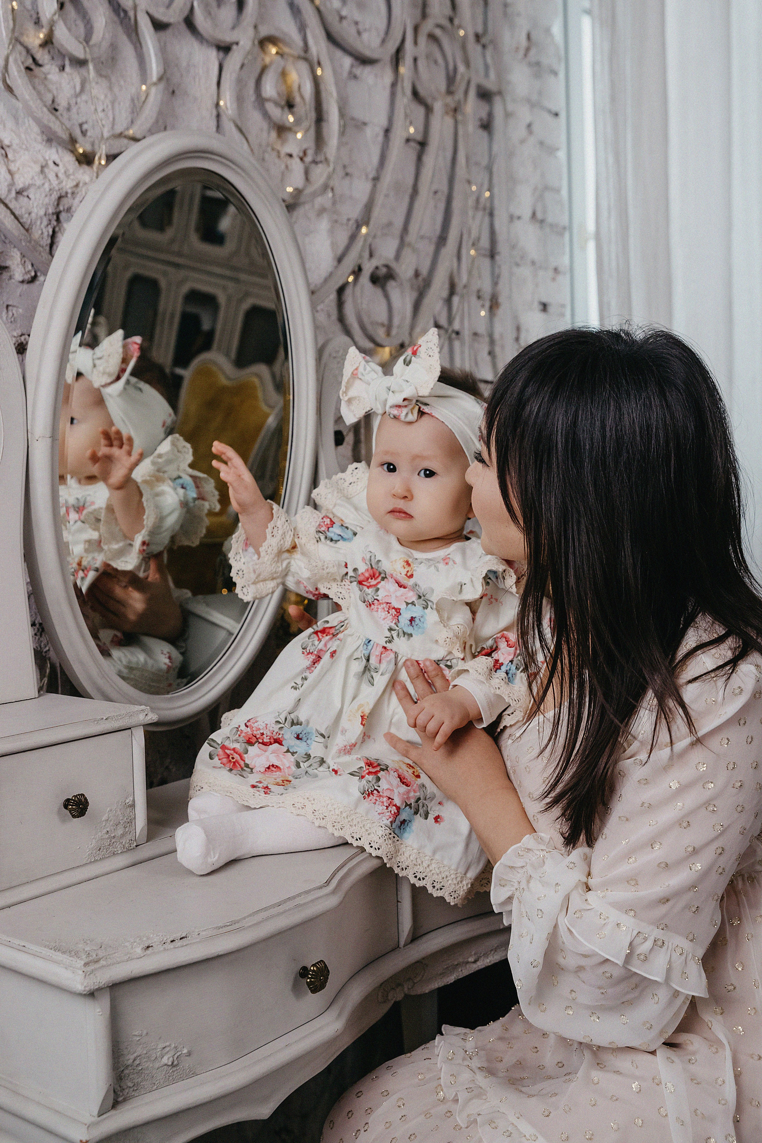 Семейная фотосессия в фотостудии 2Stula. Свадебный, семейный и портретный фотограф в Алматы, Костанай