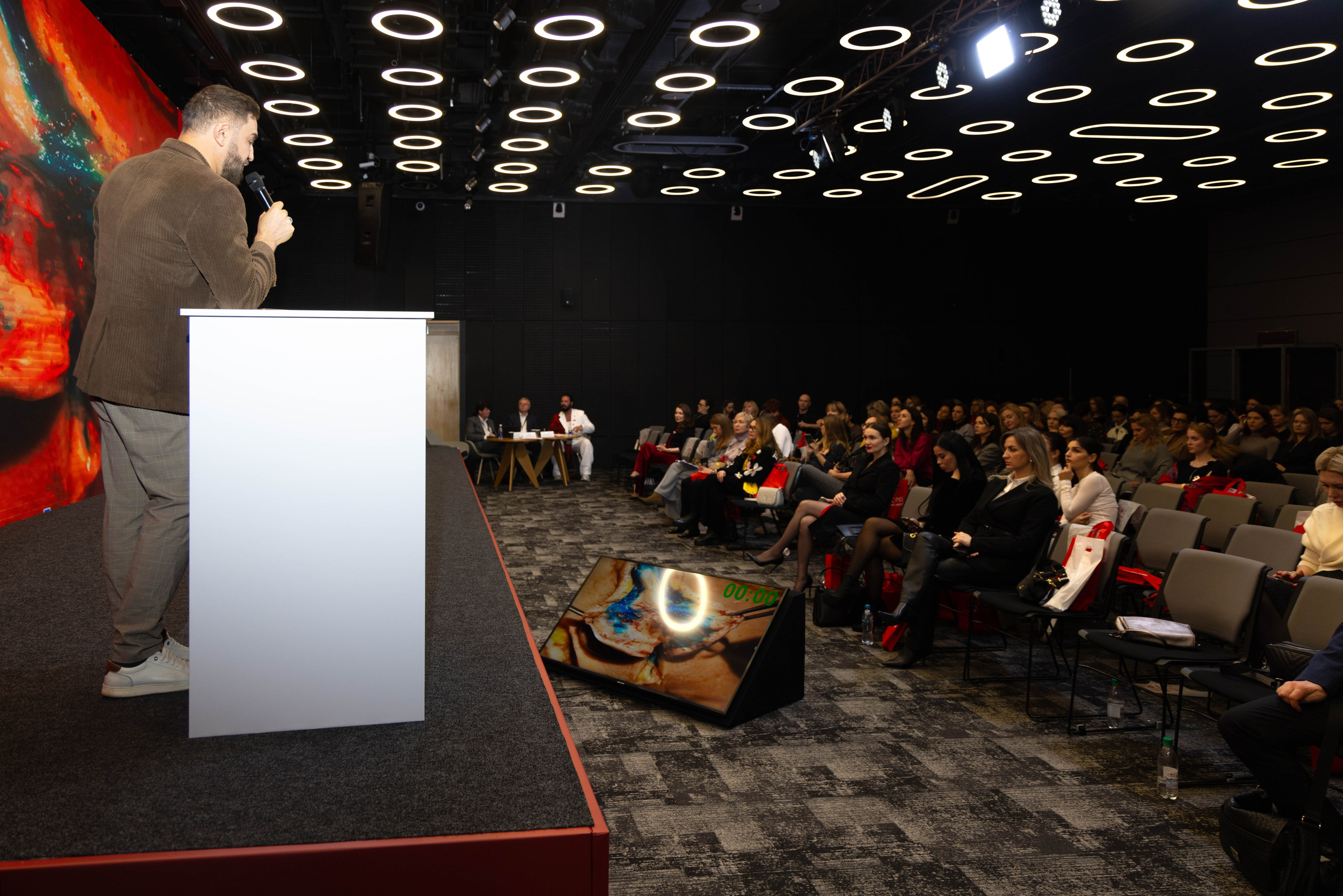 СПИКЕРЫ. PRO-AGELESS