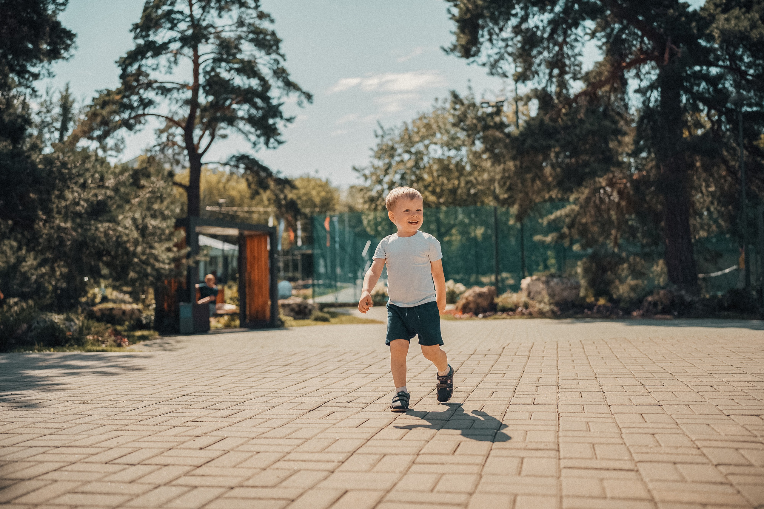 Речная прохлада и солнечные улыбки. Главная