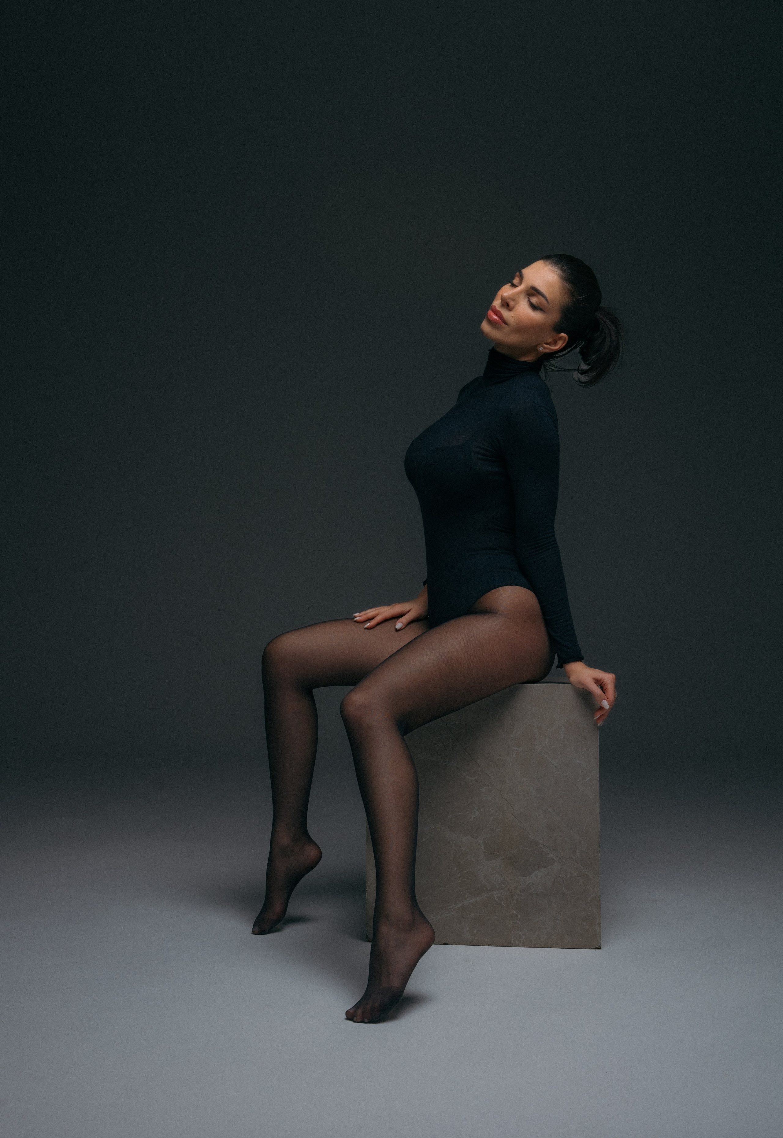 МАРИНА. Я фотограф из Москвы к Вашим услугам