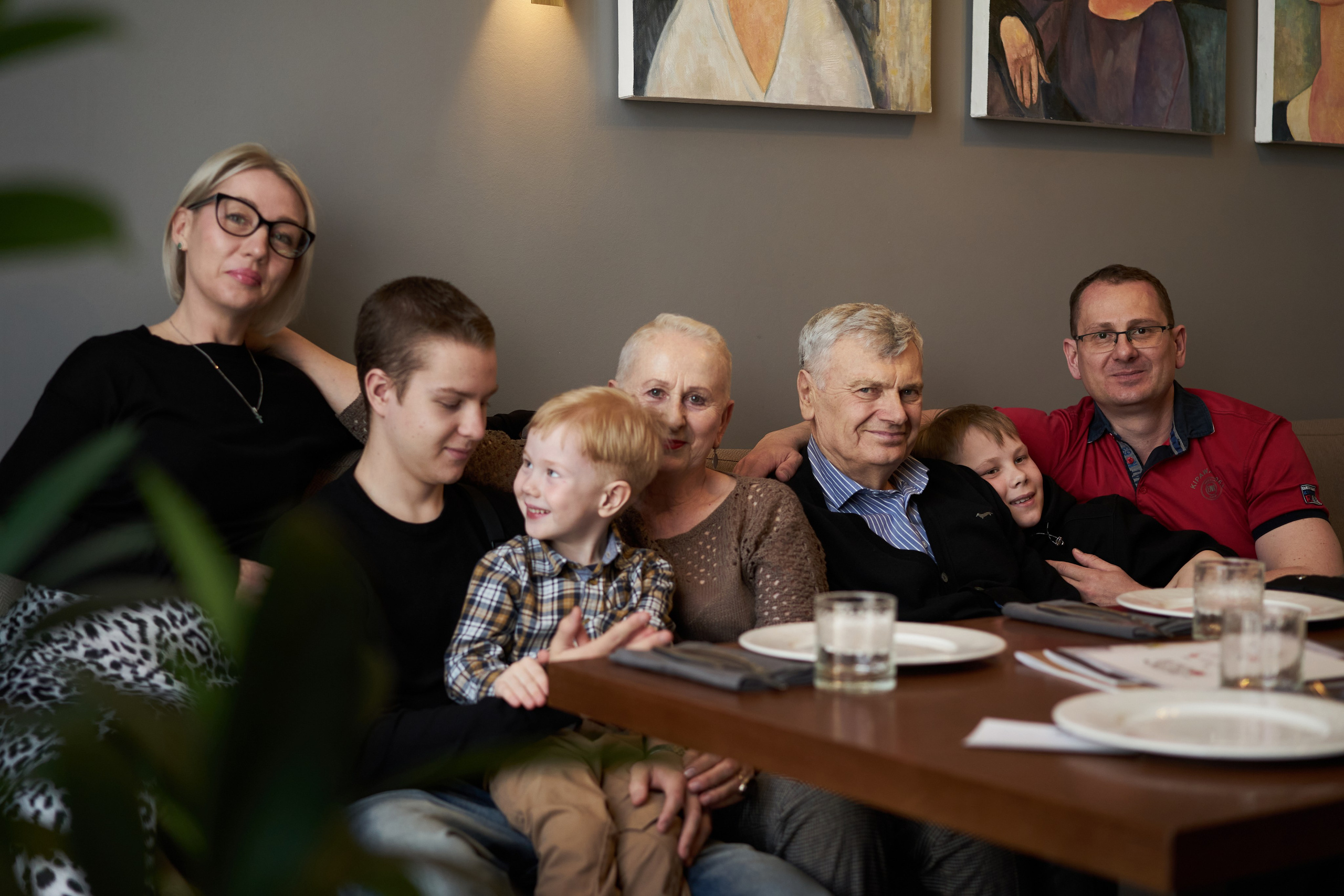 Репортажная съемка торжества в ресторане. Фотограф Екатеринбург Кокшарова Александра