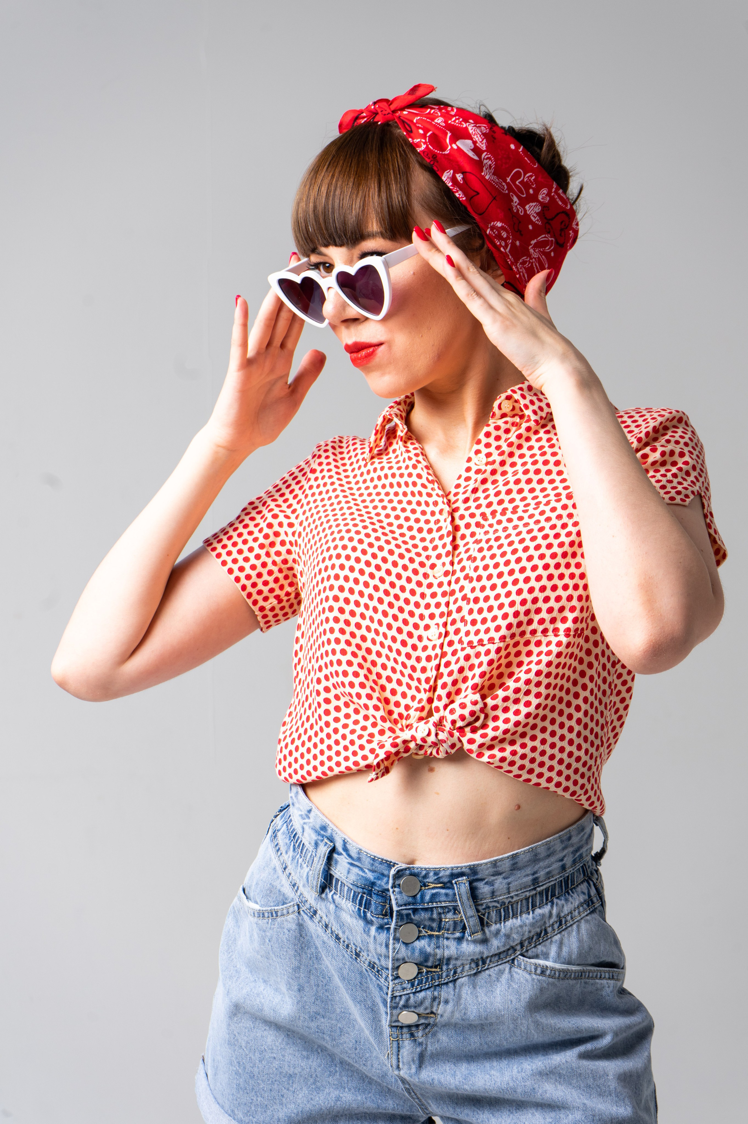 Фотосессия на циклорамме. Фотограф Екатеринбург Кокшарова Александра