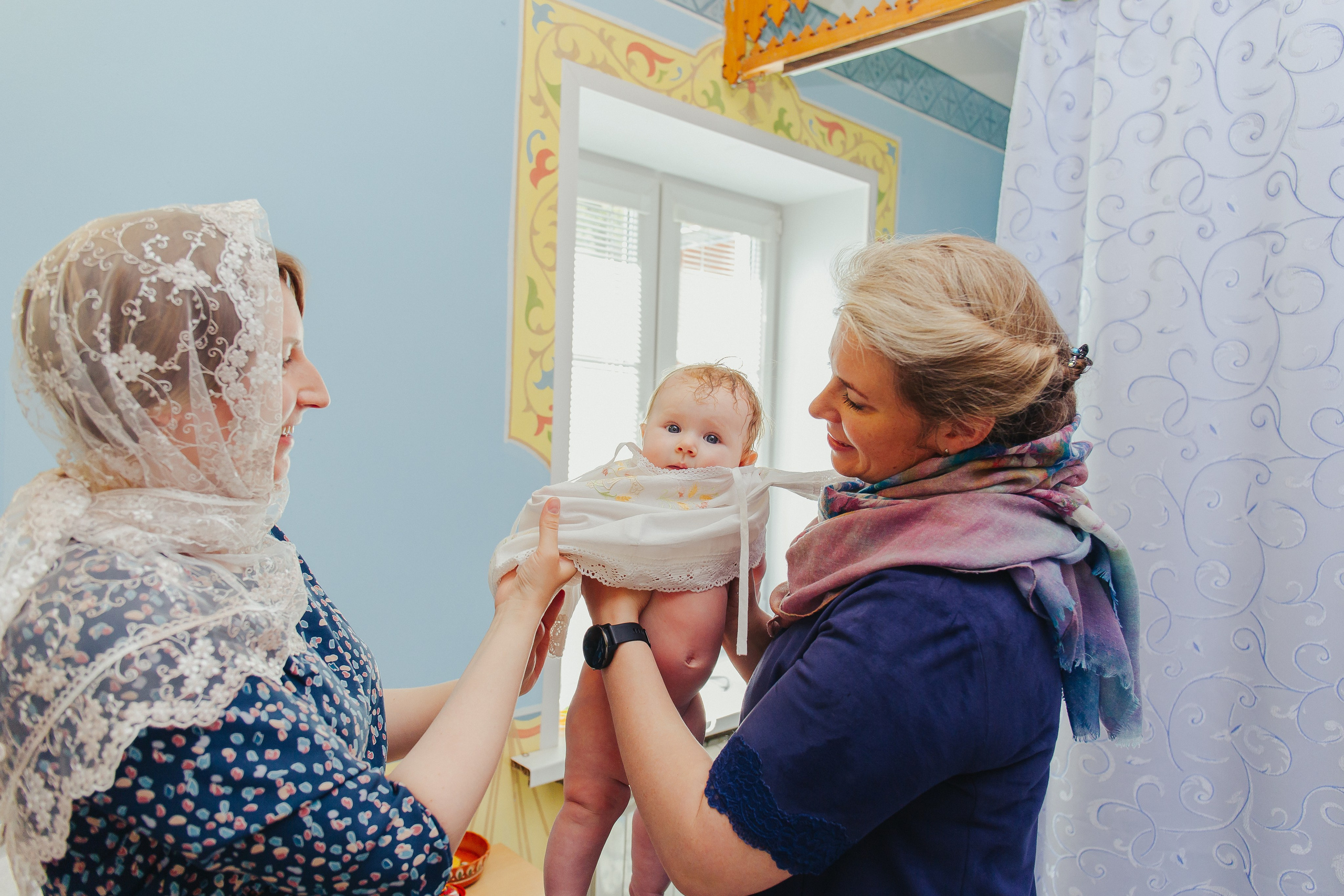 Фотосессия крещения малыша. Фотограф новорожденных и детский в Сергиевом Посаде Кругликова Юлия