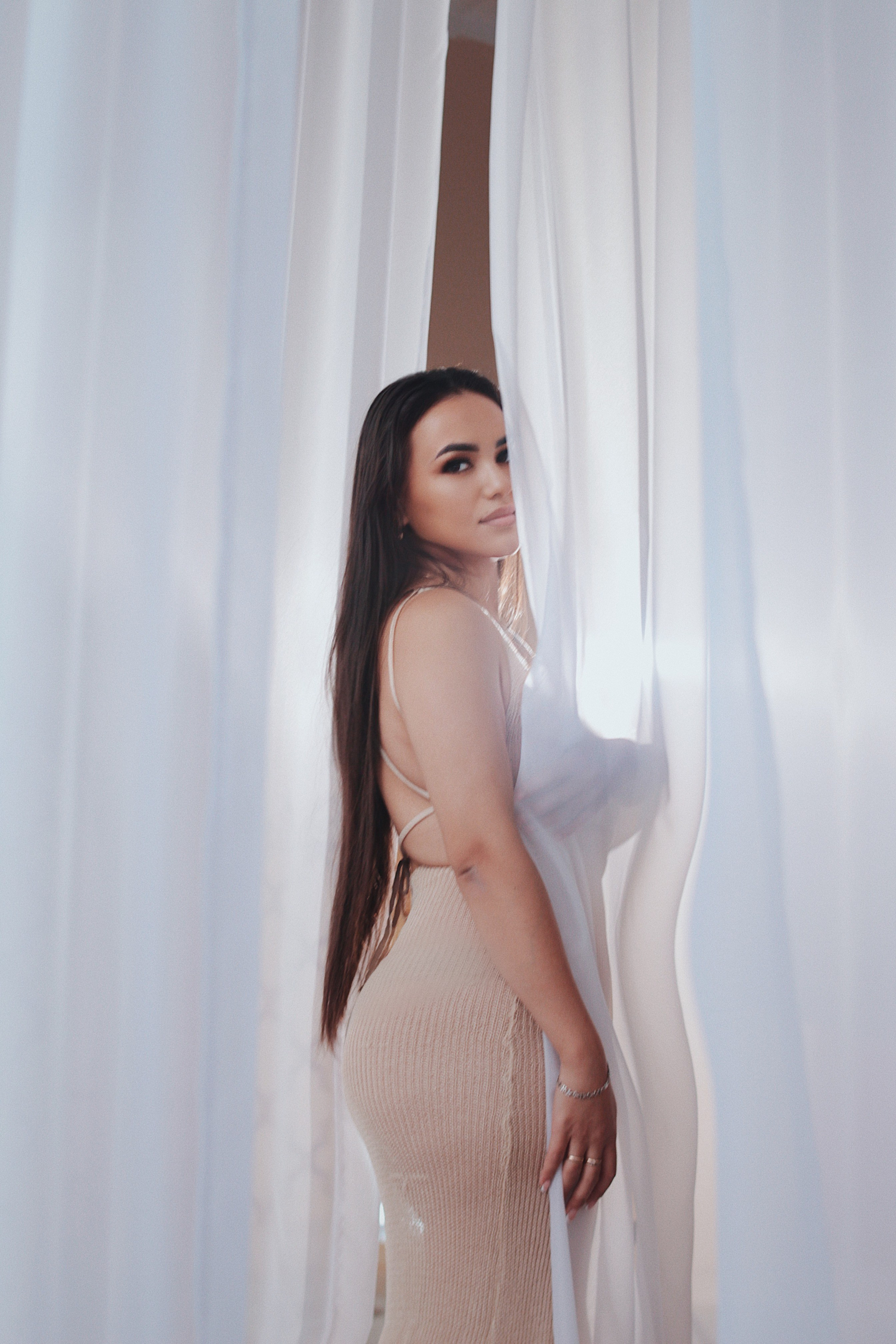 Алёна. Студийная. Фотограф Пирумян Анна. г. Сургут, г. Воронеж