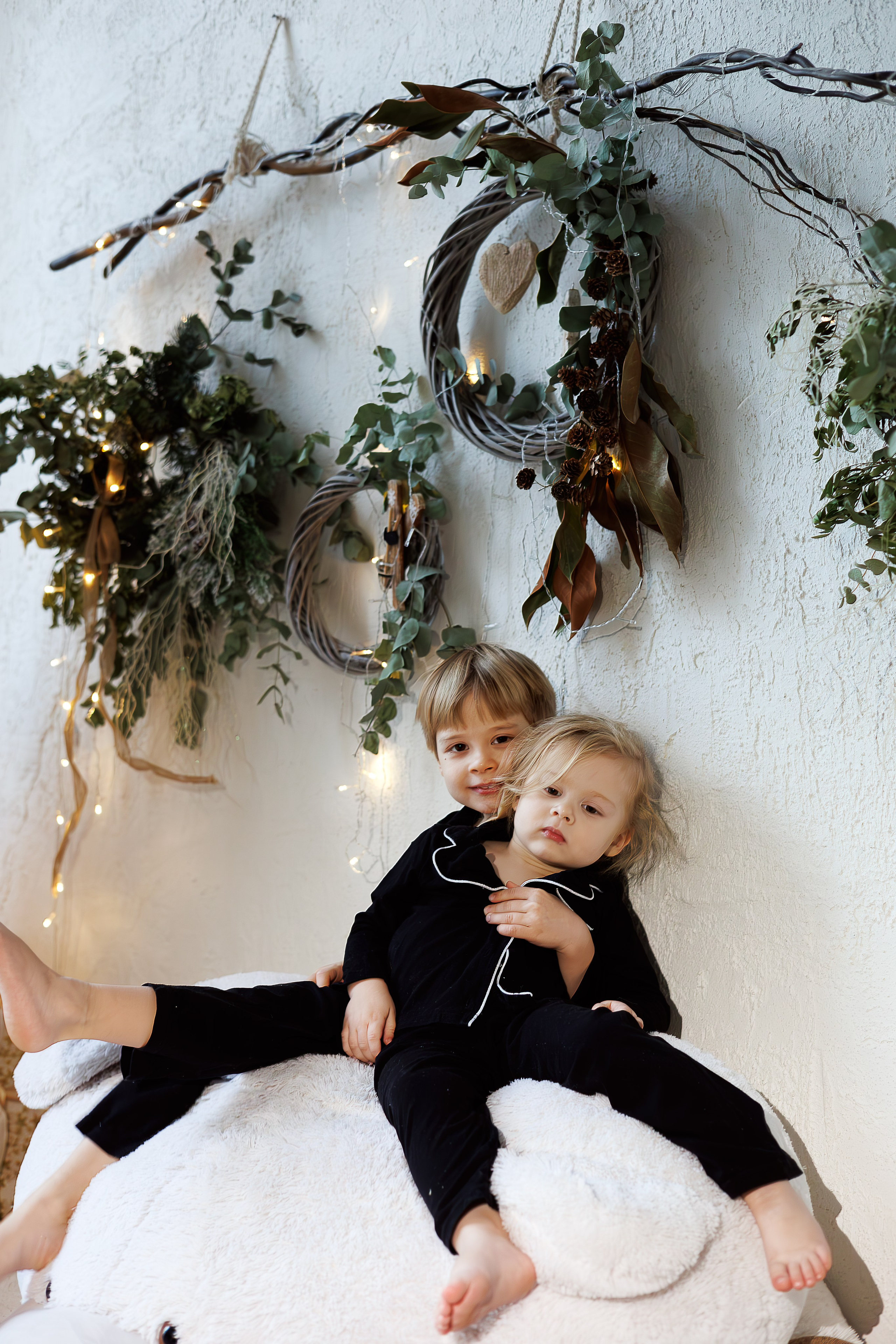 Новогодняя семейная фотосессия в студии FAMOUS (на Павелецкой). Свадебный и семейный фотограф в Москве и МО Елена Агапова