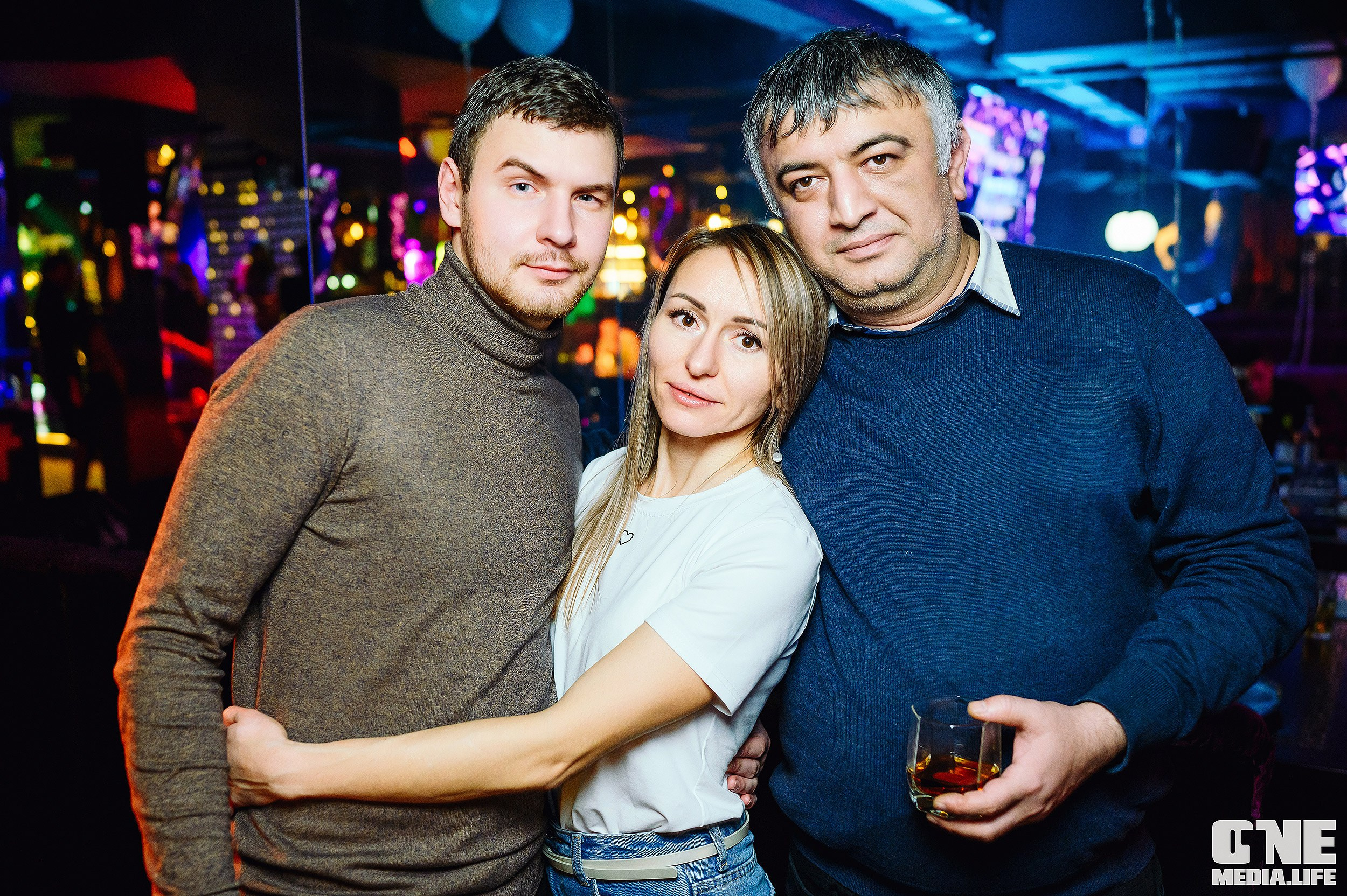 Фоторепортаж из караоке-клуба Эйфория. One Media Life: фоторепортажи, фотоотчеты с мероприятий и заведений