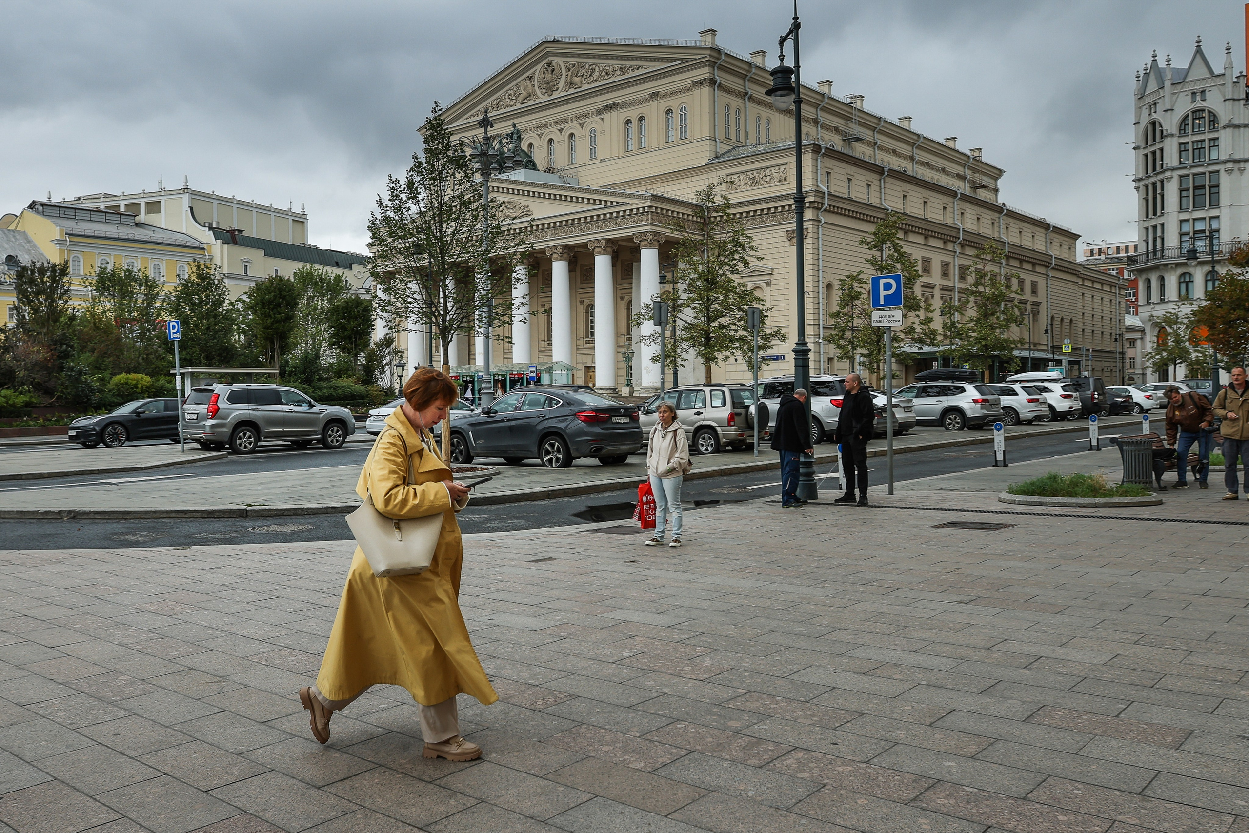 Сбор труппы Малого театра 2025. Reportage, architectural, fine art photographer Lena Melnikova in Moscow