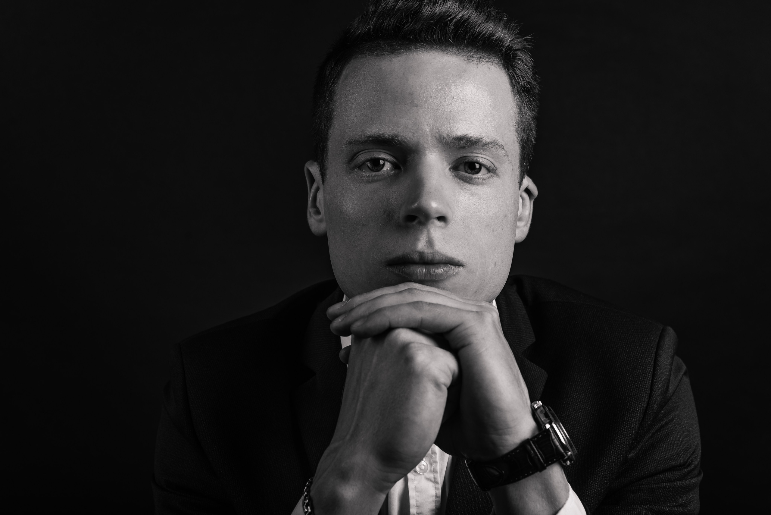 Илья Глебов — портретная съёмка. Иван Кубик — фотограф и видеограф