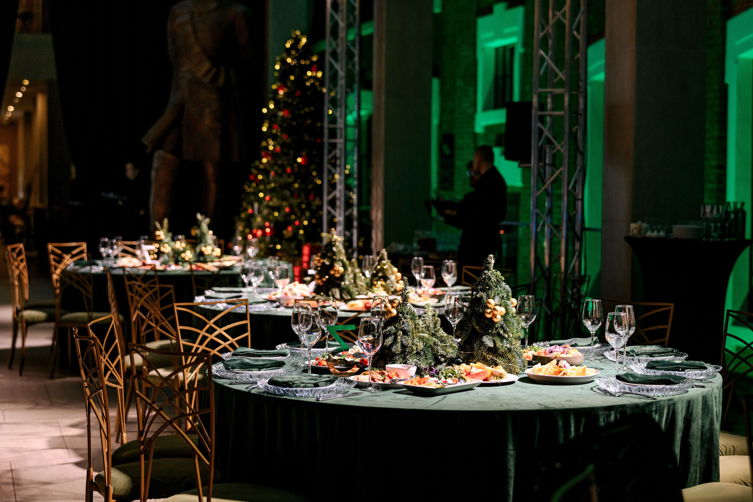 РАЗУМ. Максим Комаров — Профессиональный фотограф