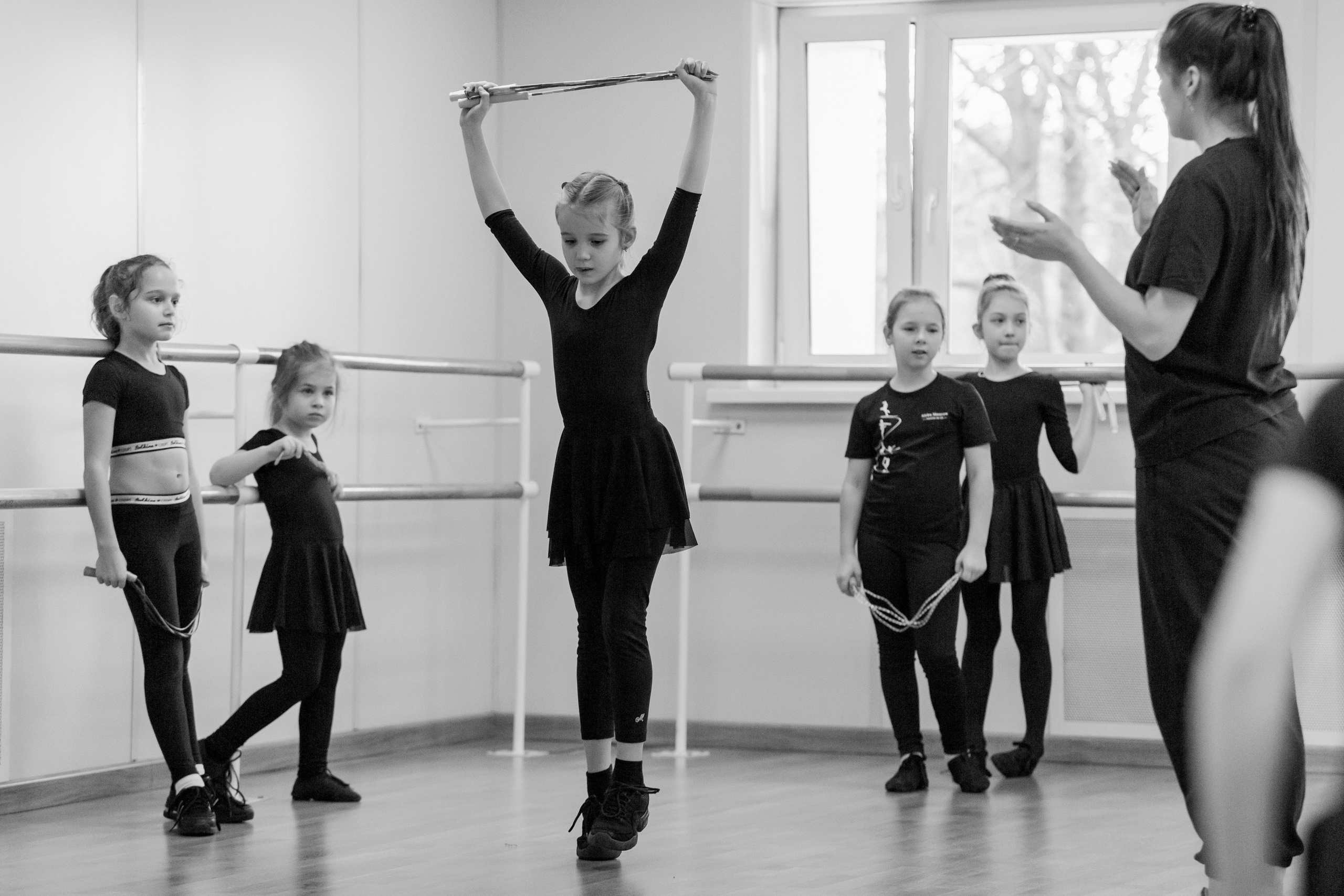 Танцевальные занятия младшая группа. Театр на льду «Алеко». Репортажный фотограф в Москве