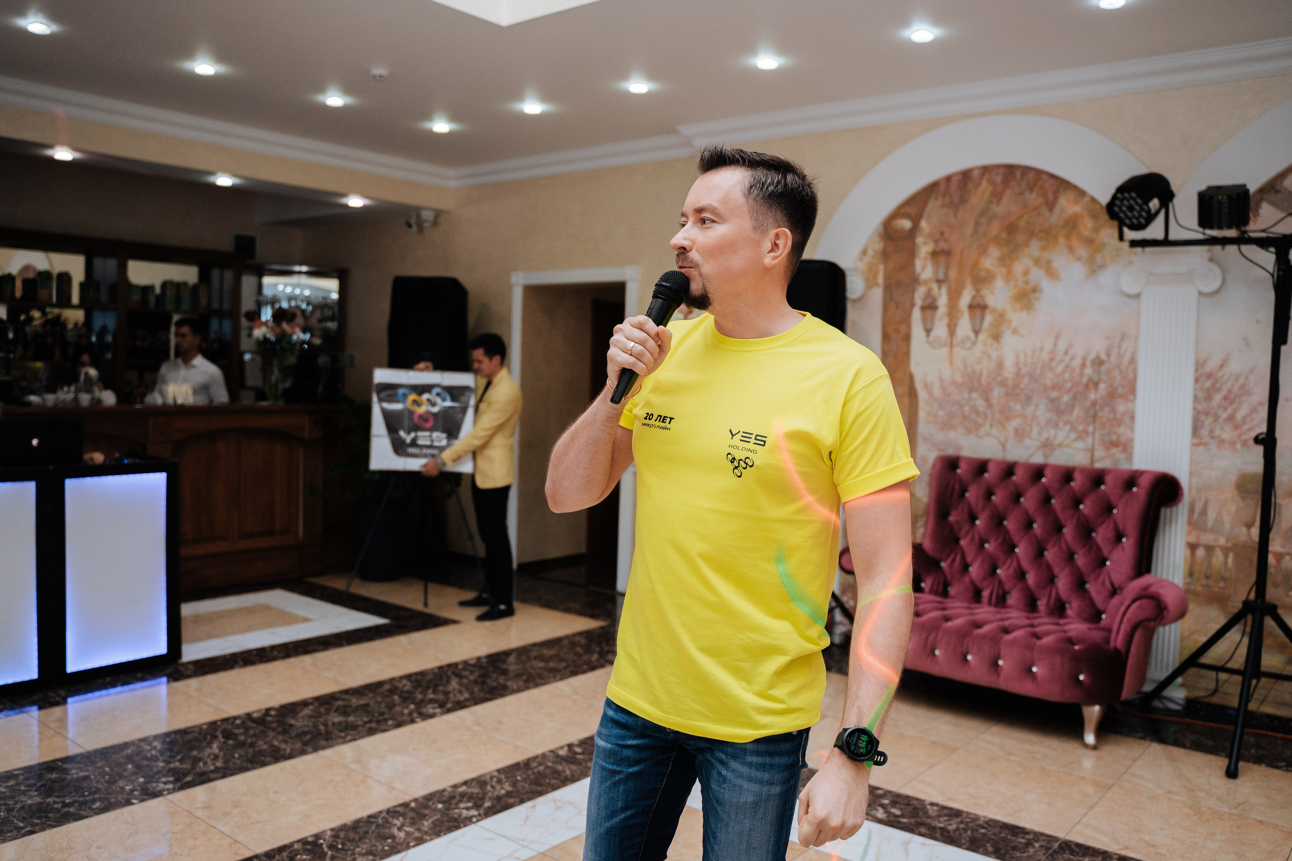 Yes Holding. Свадебный фотограф в Симферополе