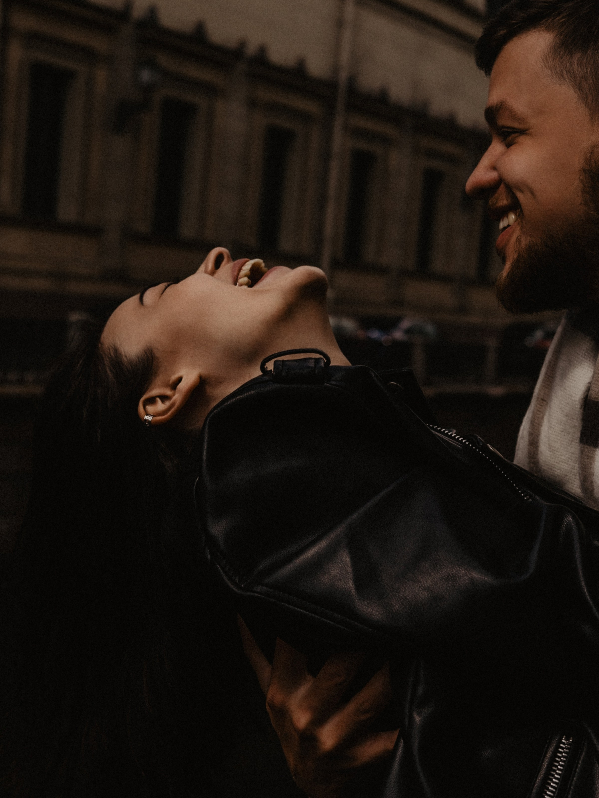 Вита & Саша | Любовь в центре Петербурга. Контент фотограф в Санкт-Петербурге | Дина Альбур
