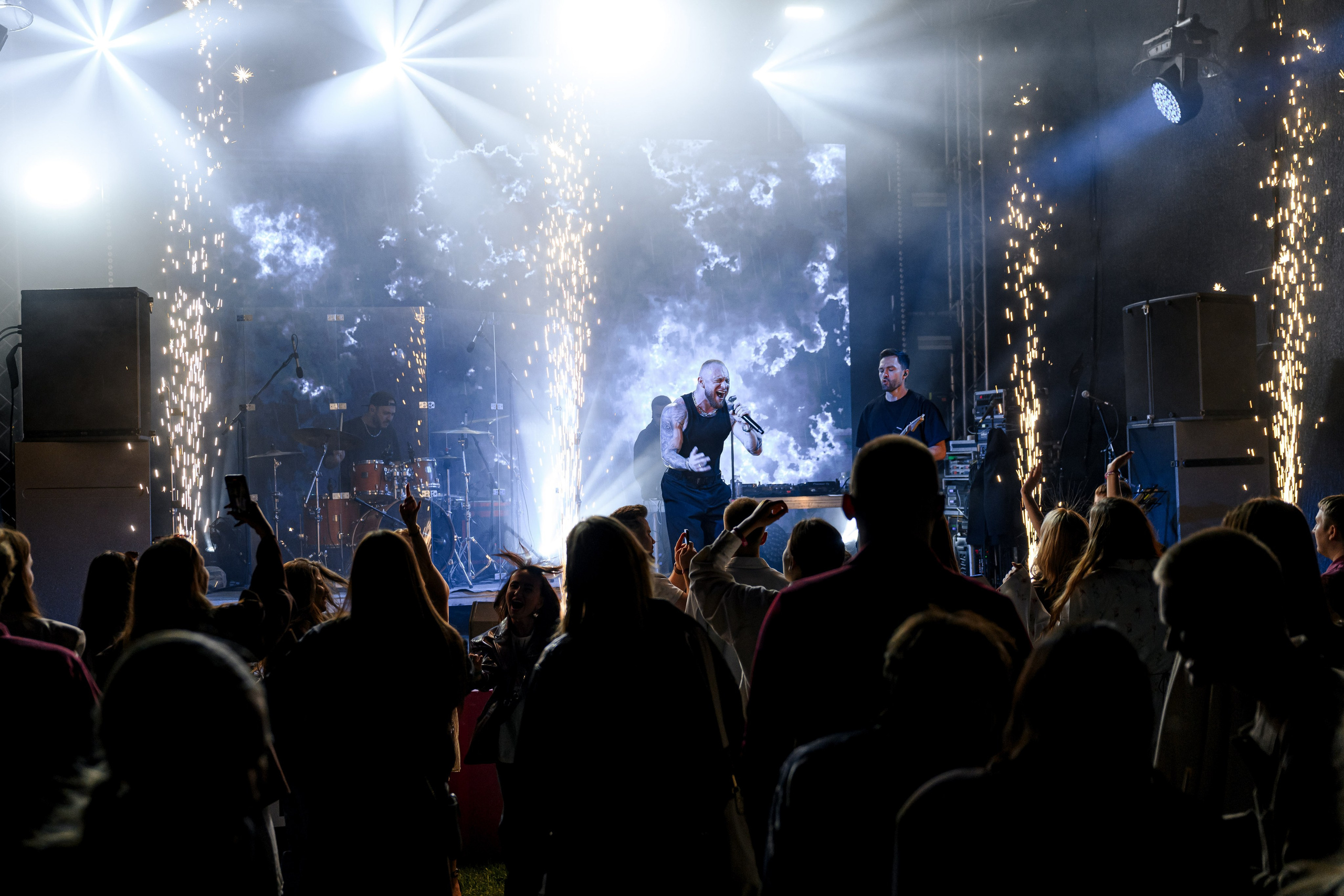 AVLON. Максим Комаров — Профессиональный фотограф