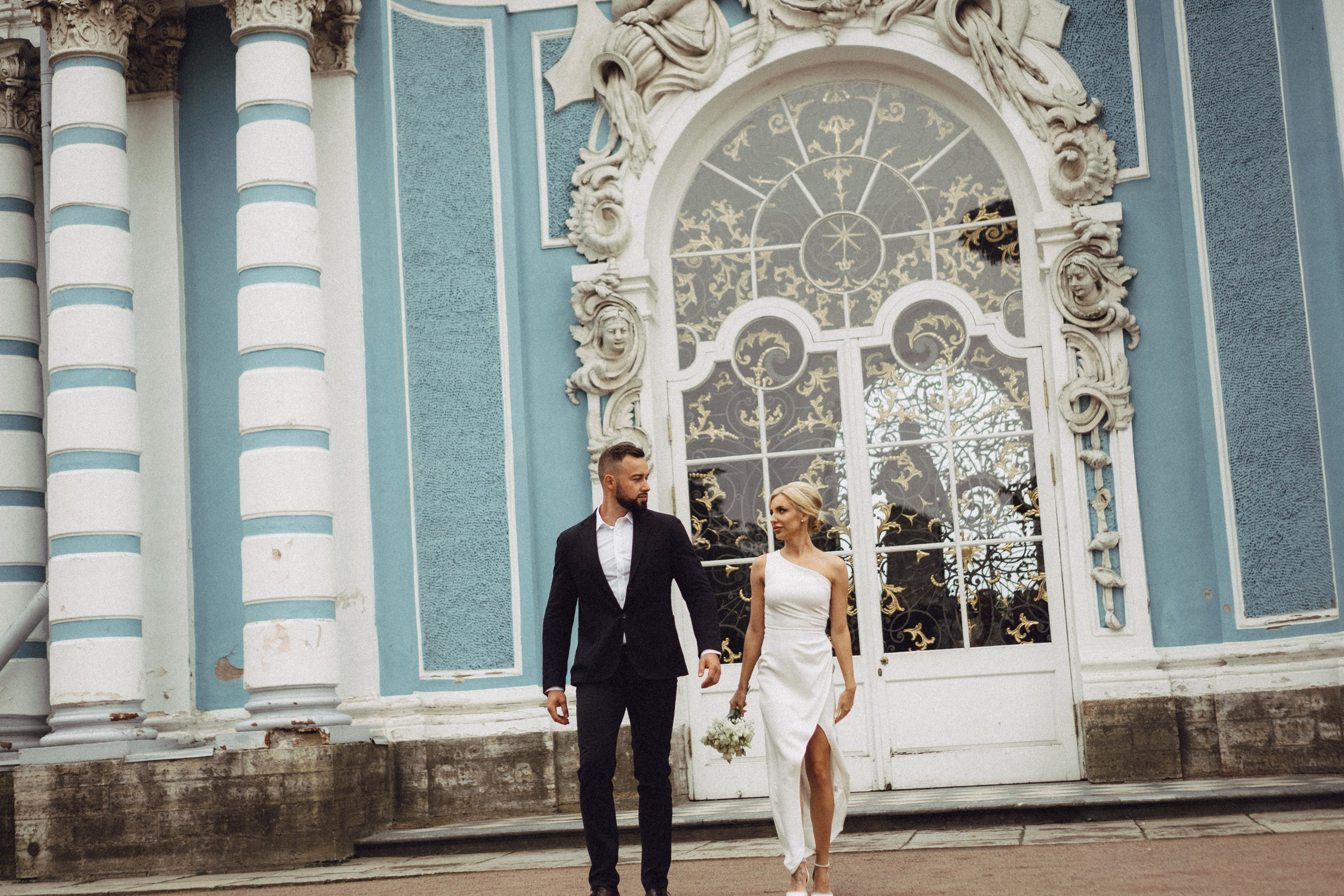 СВАДЕБНАЯ ИСТОРИЯ В ГОРОДЕ ПУШКИН ВОЗЛЕ ЕКАТЕРИНИНСКОГО ДВОРЦА И В ПАРКЕ. Профессиональный фотограф, Санкт-Петербург — Виктория Богомолова