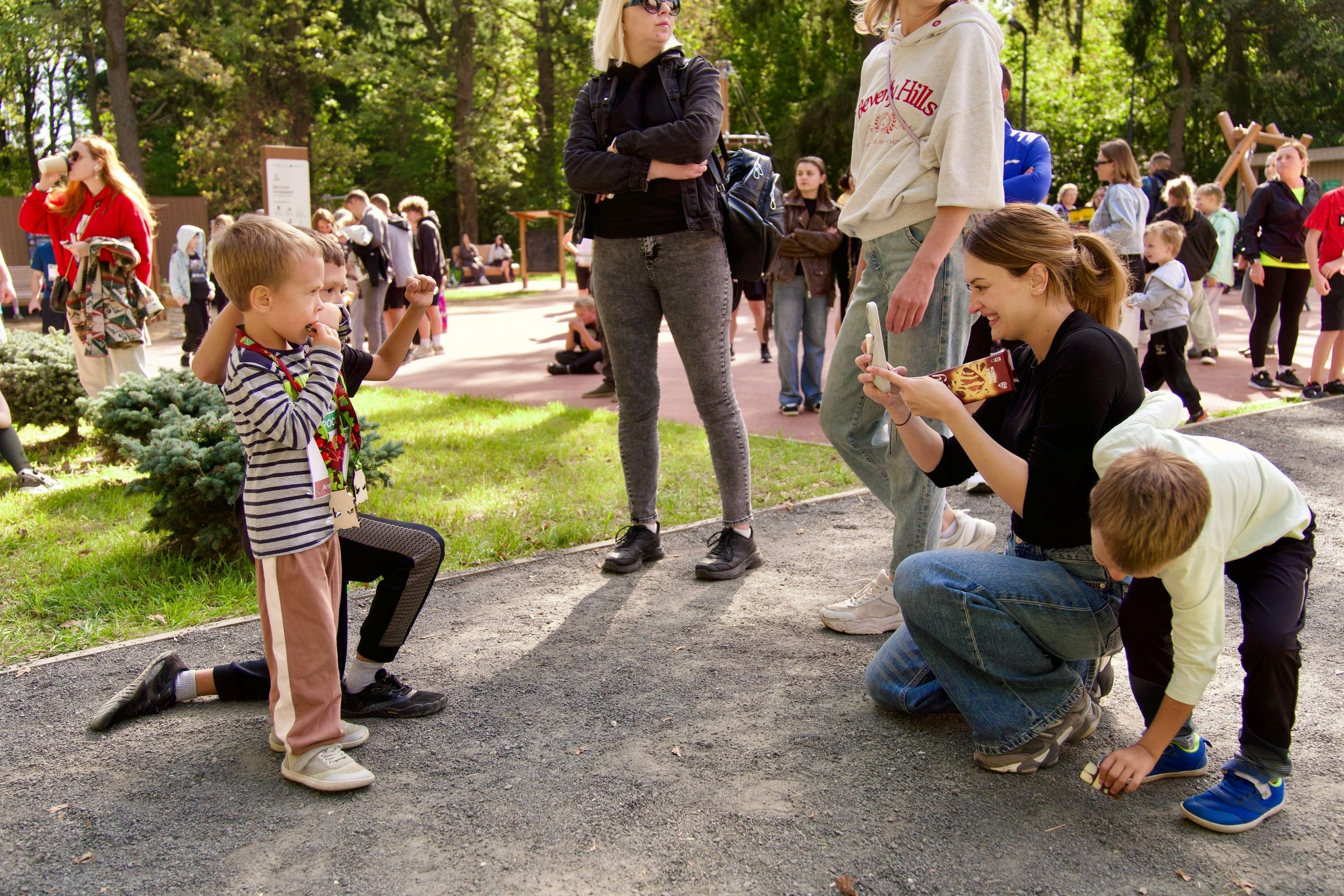 Забег в парке «Дубки». Кафе «БЕЛКА НАШЕПТАЛА». Ну оооочень концептуальное кафе