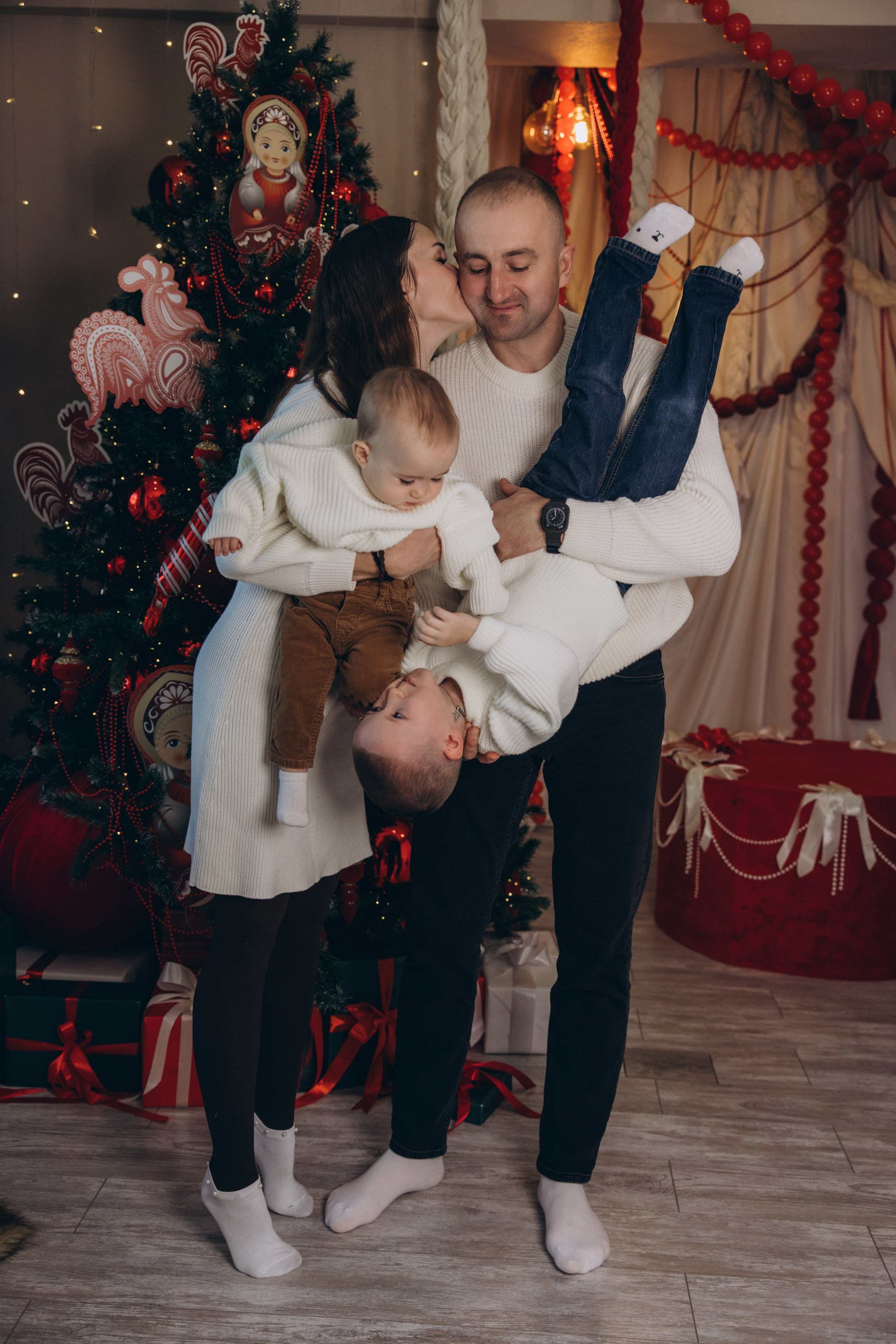 В студии 8 этаж. Свадебный, семейный фотограф в Иркутске Светлана Макаричева