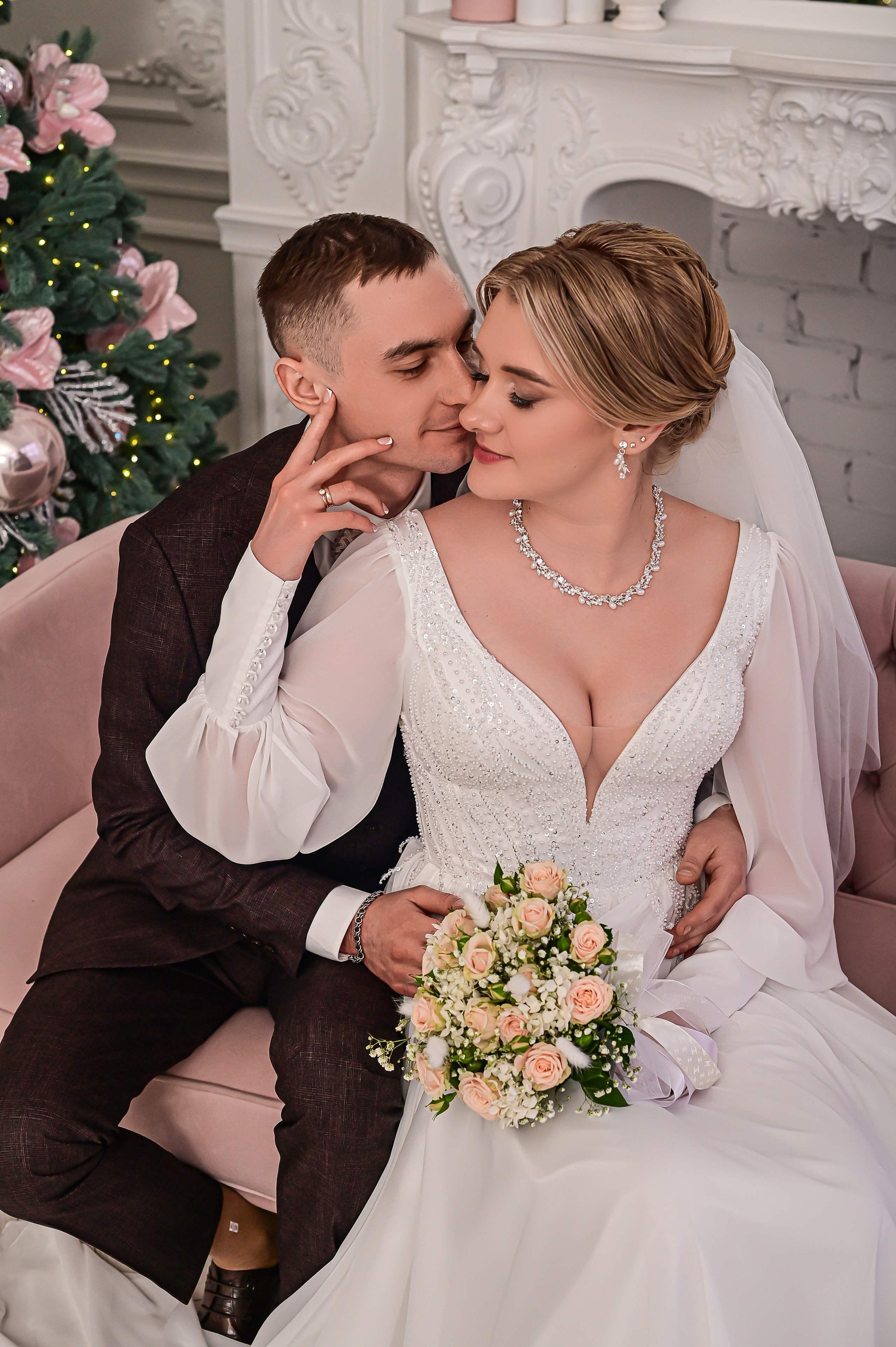 Съемка в студии, гостинице. Семейный и свадебный фотограф в Донецке Донская Анастасия