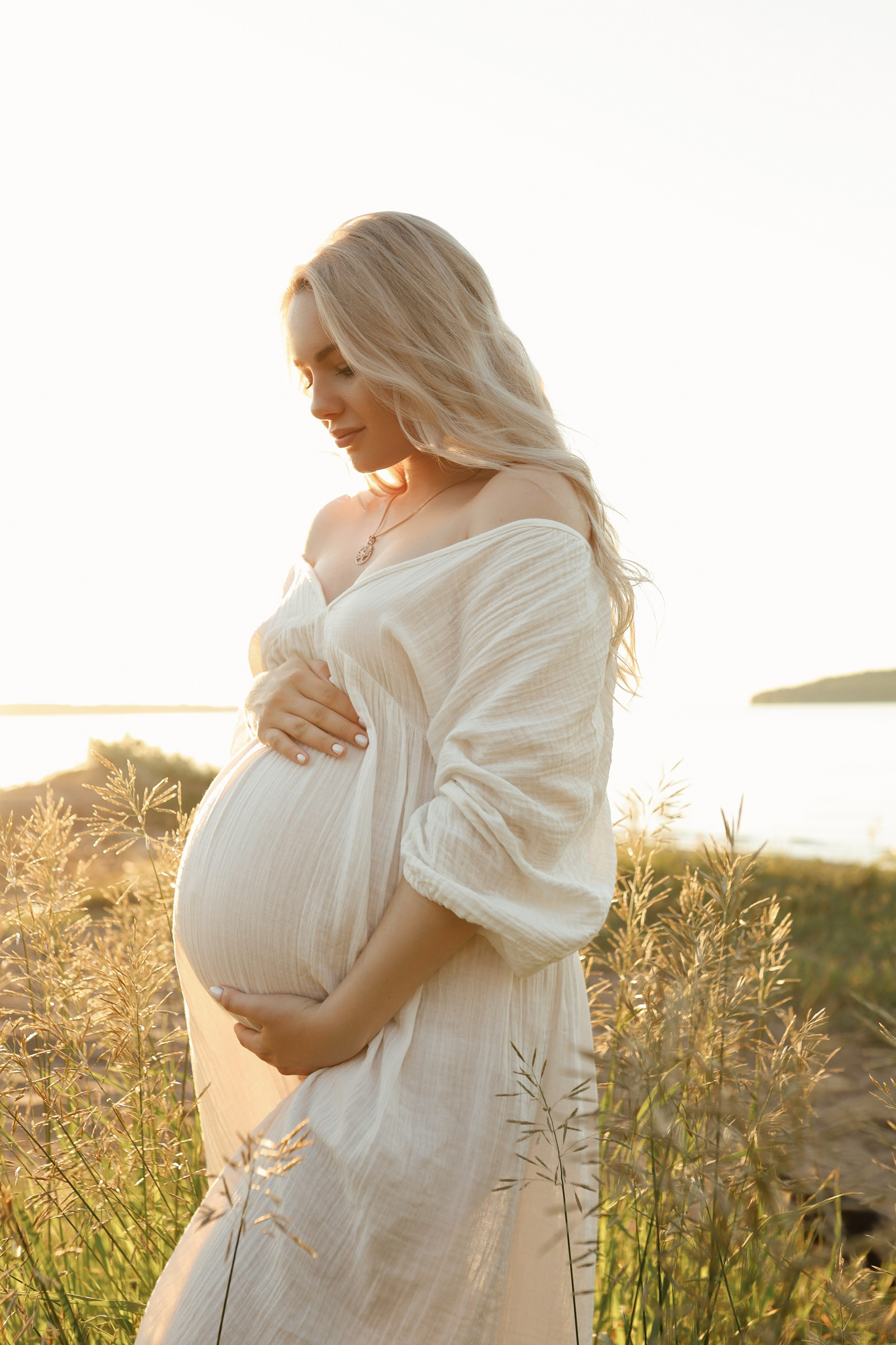 Беременность на берегу. Дьячкова Мария фотограф