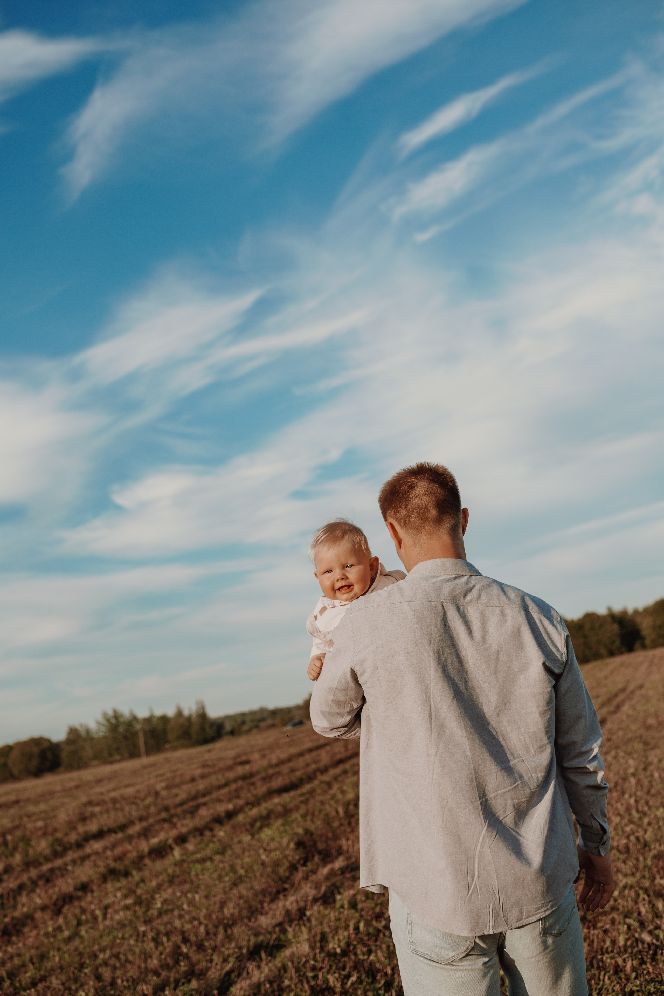 Арина, Максим, Иван. Контент–фотограф | Леся Лесная