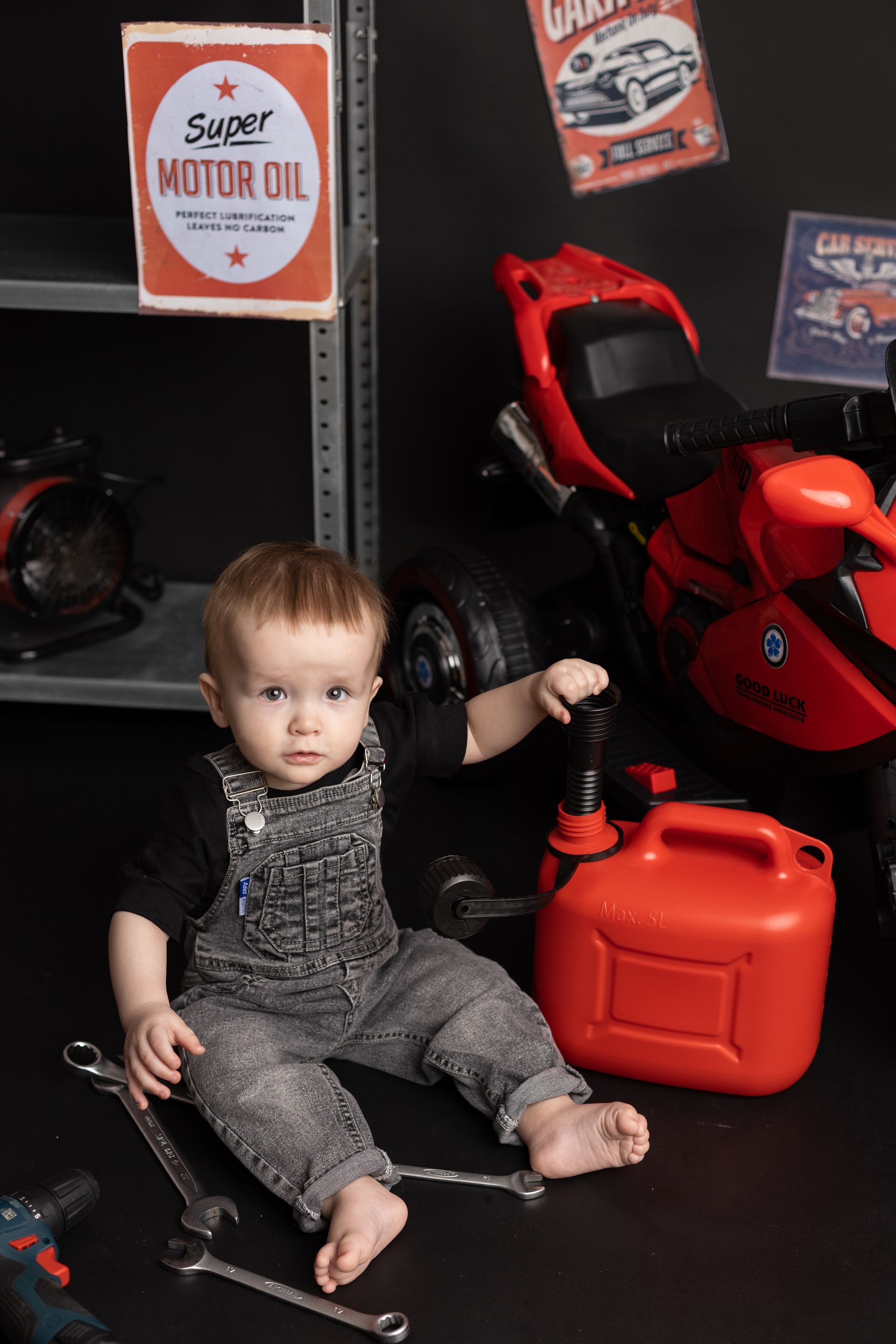 Фотопроект «Гараж». Фотограф новорожденных, детский фотограф в г. Оренбурге Екатерина Козлова