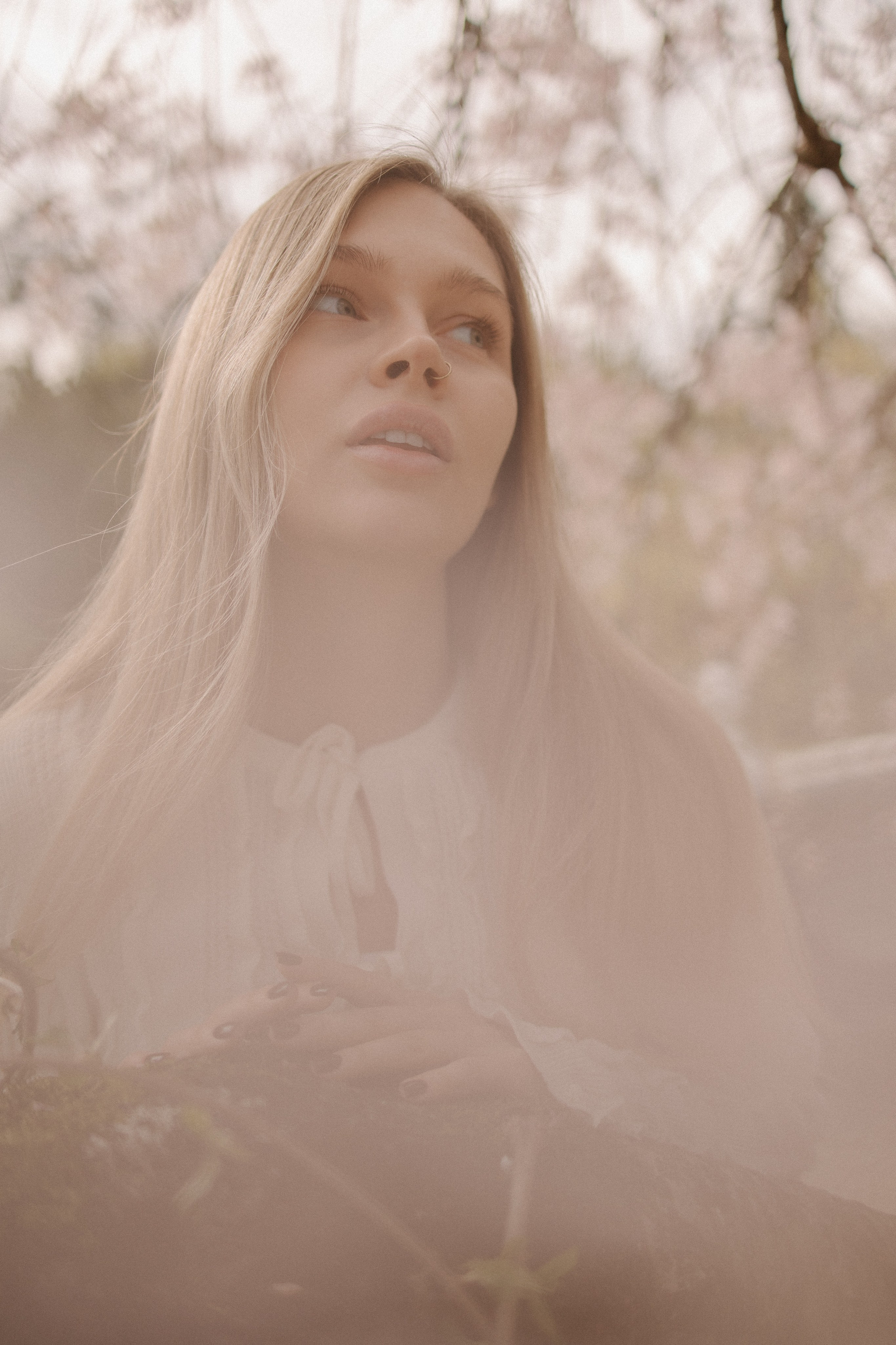 Света в сакуре. Фотограф Сочи Адлер Сириус Красная поляна Олеся Минив