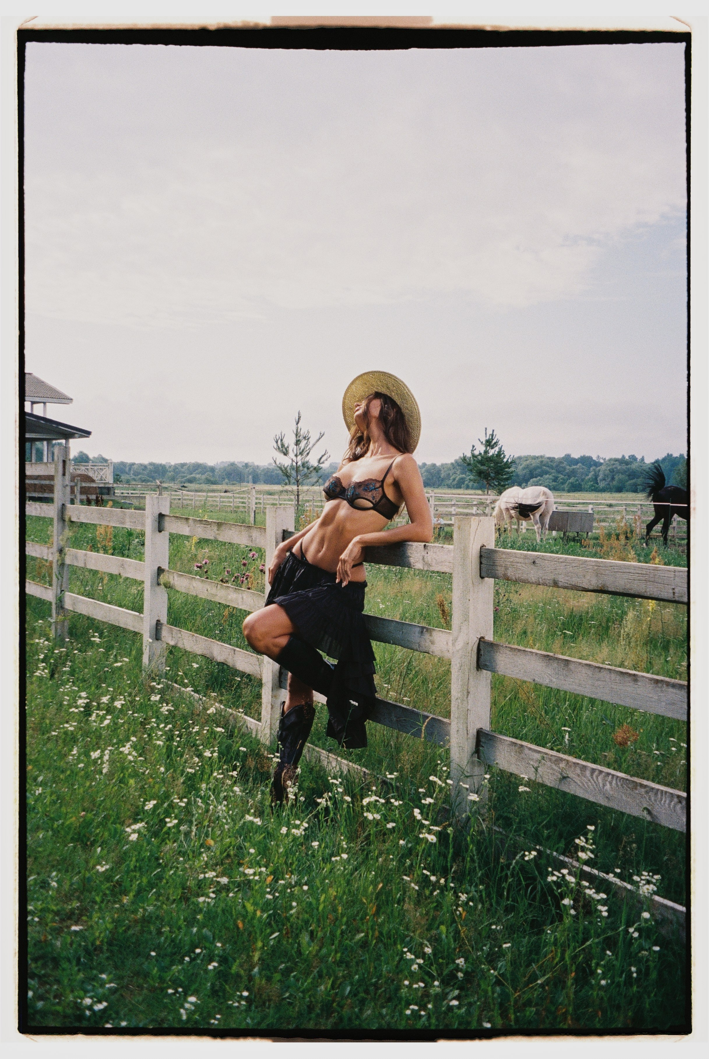 FILM FOR DELARISE | SUMMER CAMPAIGN. Главная