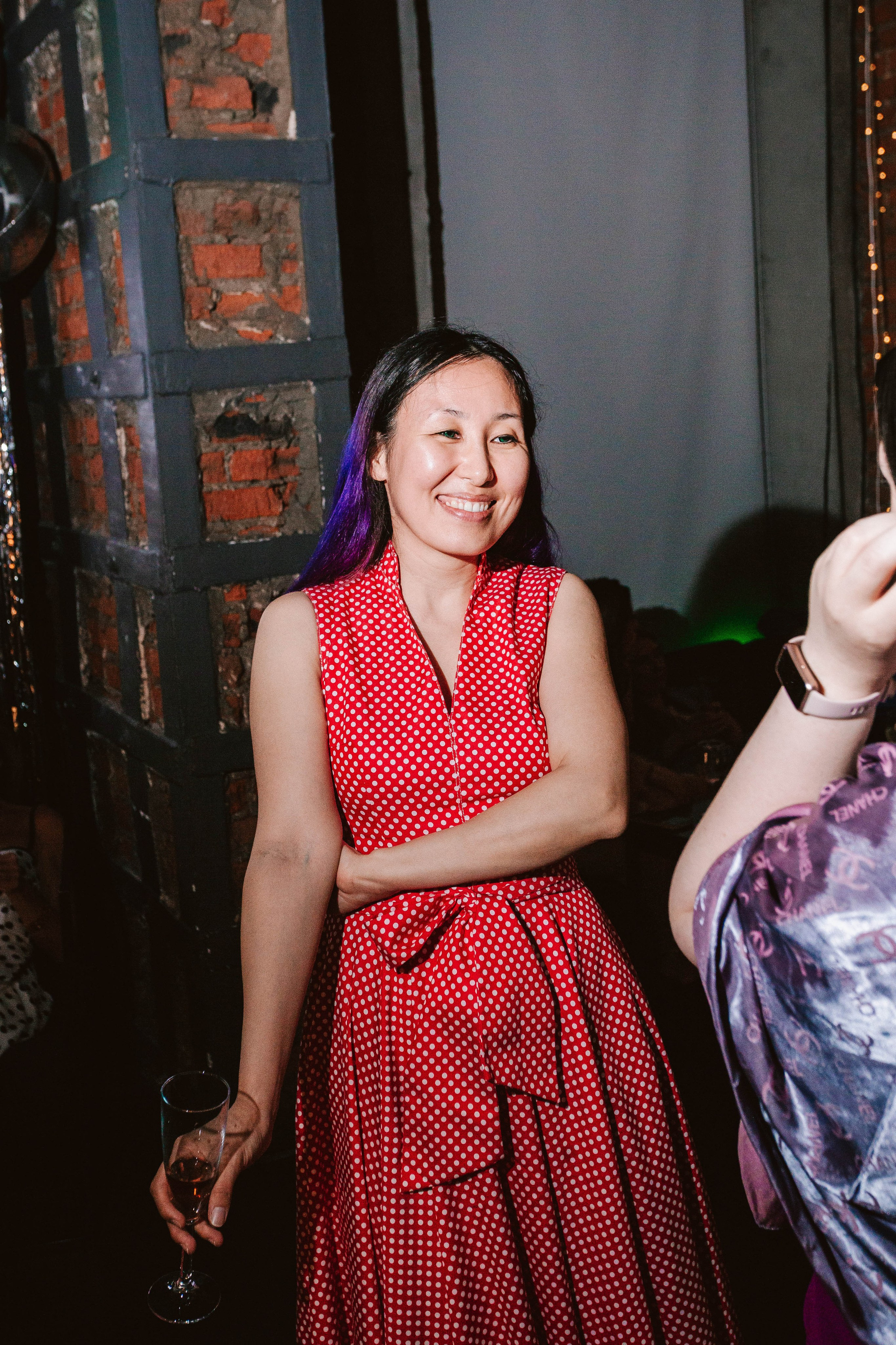 ВЕСЕЛЬЕ НА ДНЕ БОКАЛА