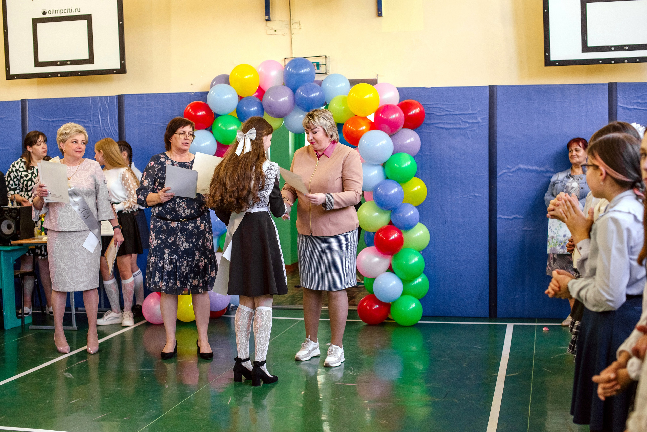 Школа выпускной 2024. Фотограф Галина Лисанова, г. Брянск