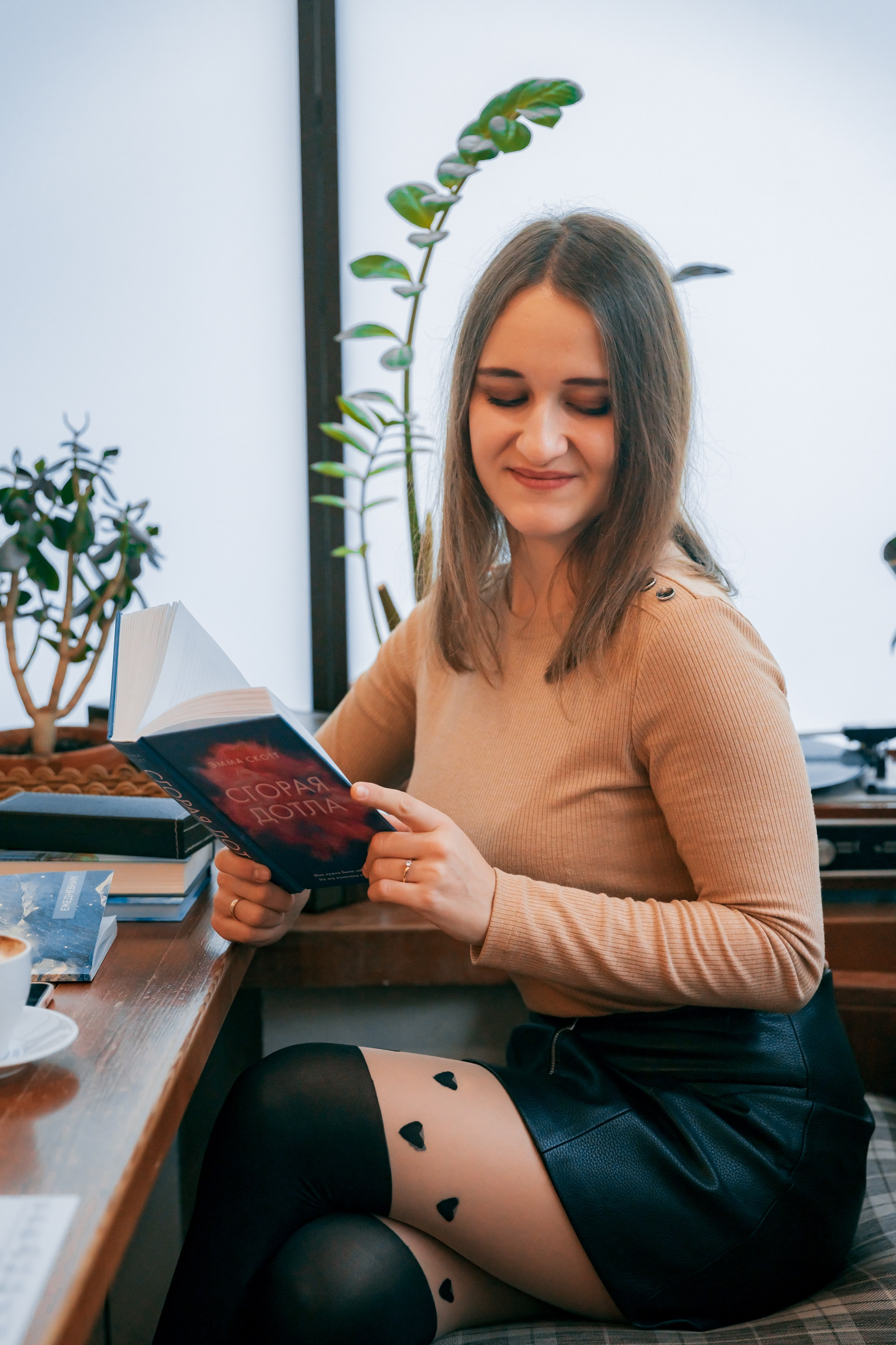 Майя. Интерьеры, Контент, Портреты | Фотограф в Москве Дани Терно