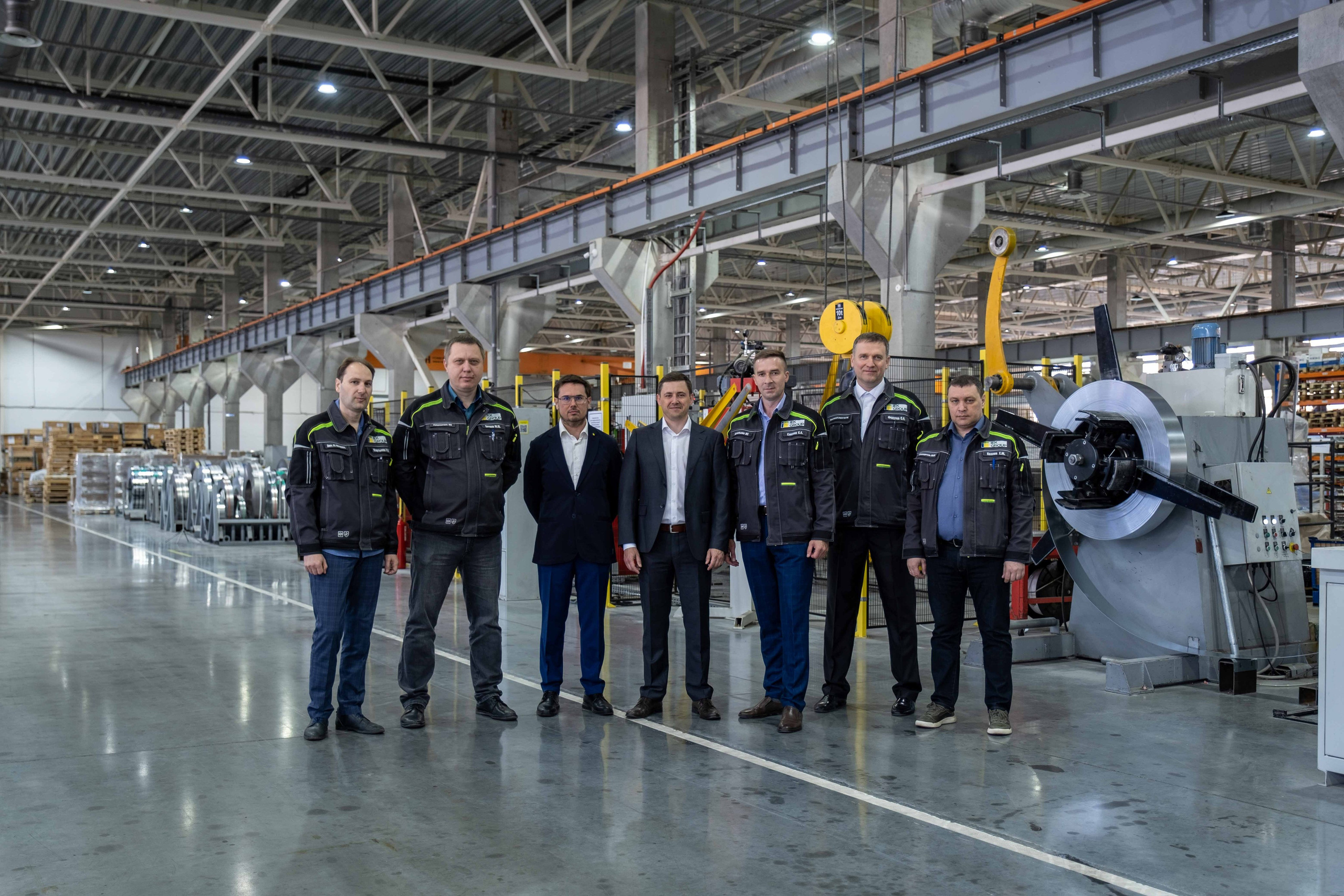 IEK — торжественное открытие производственного цеха. Фото тур