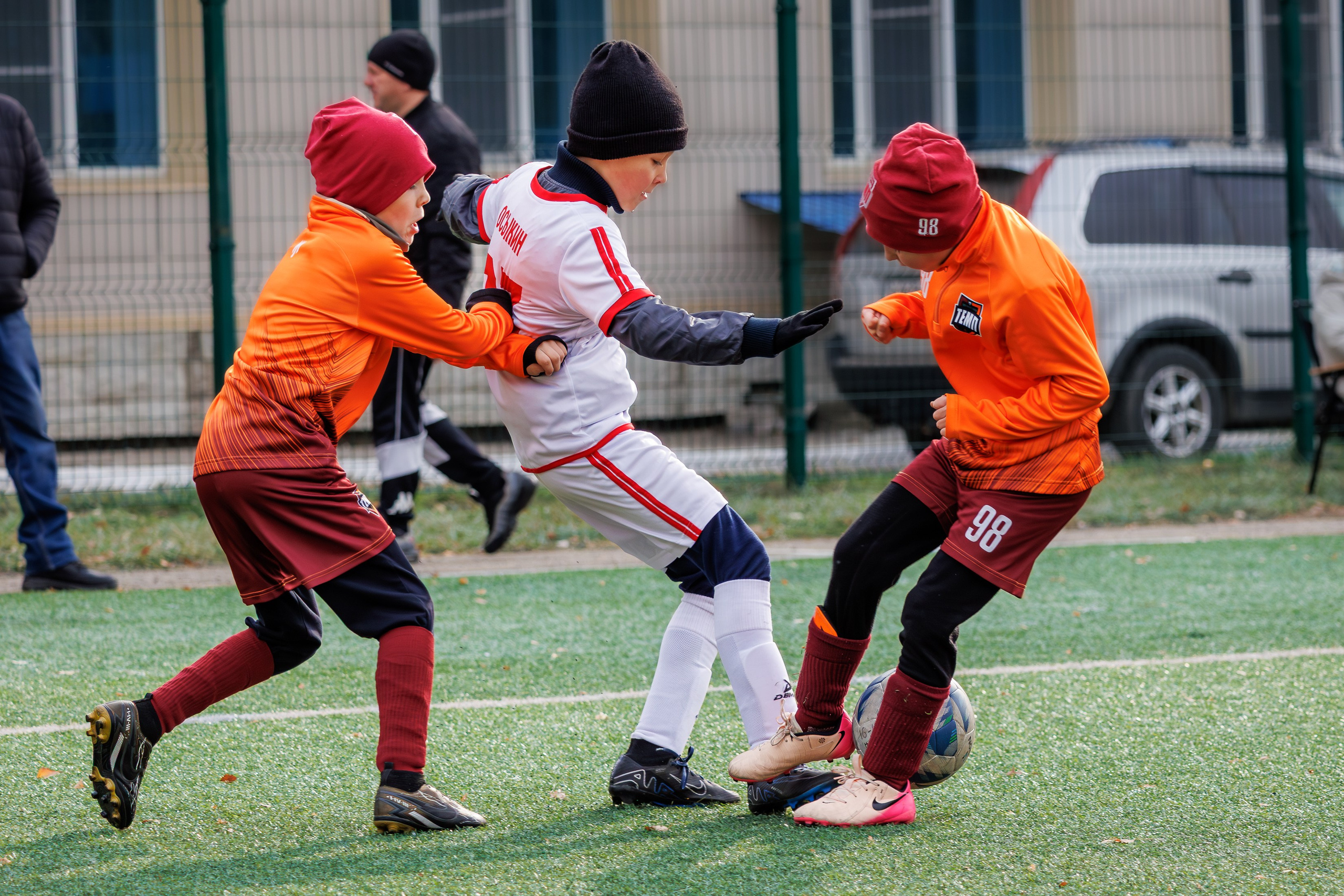 Товарищеский матч среди юниоров. Репортажный фотограф в Барнауле Владимир Игнатов