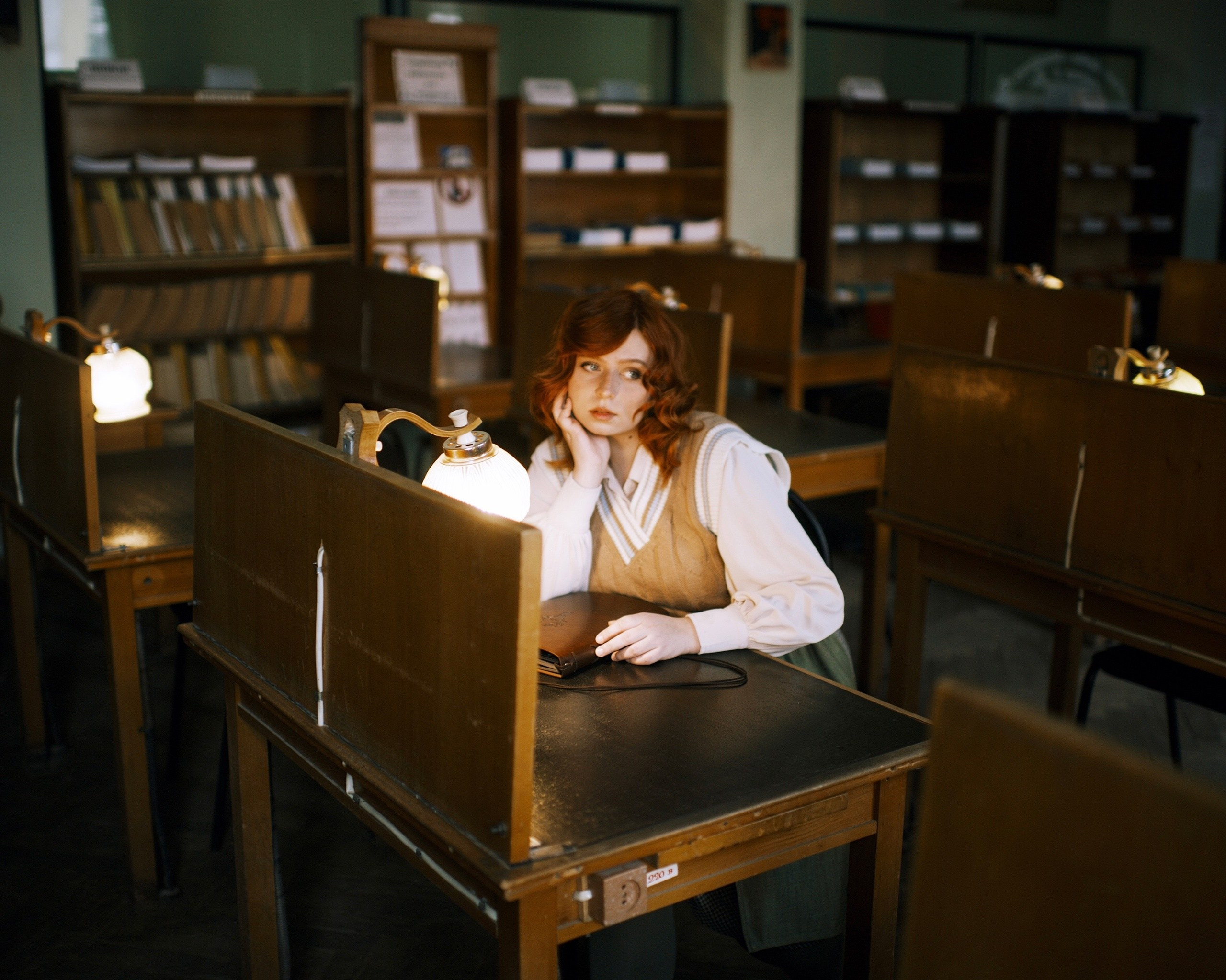 Female. НЕМОЁ КИНО