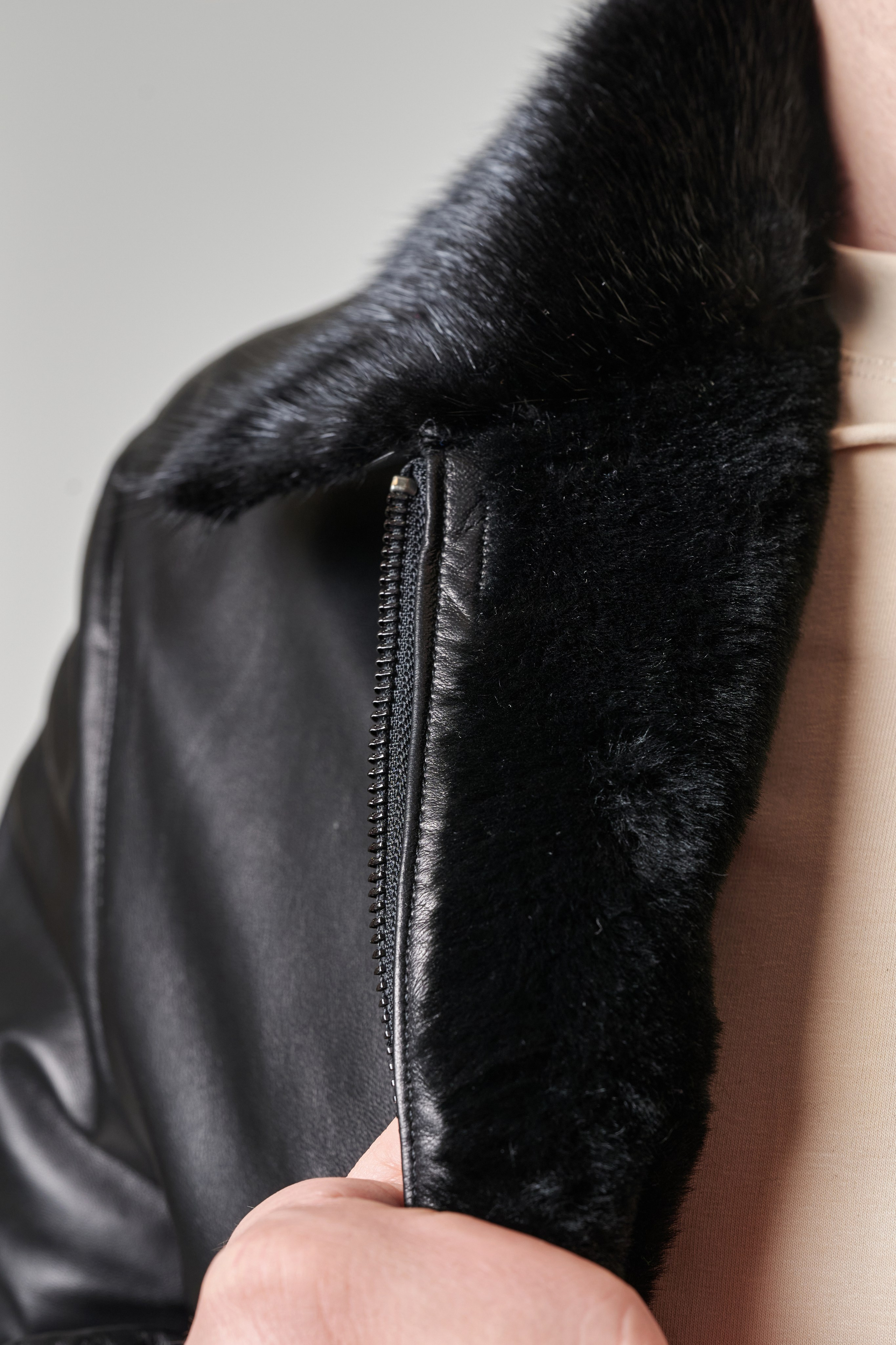 Верхняя одежда. Каталожка. Фотограф в Москве — Новиков Владислав