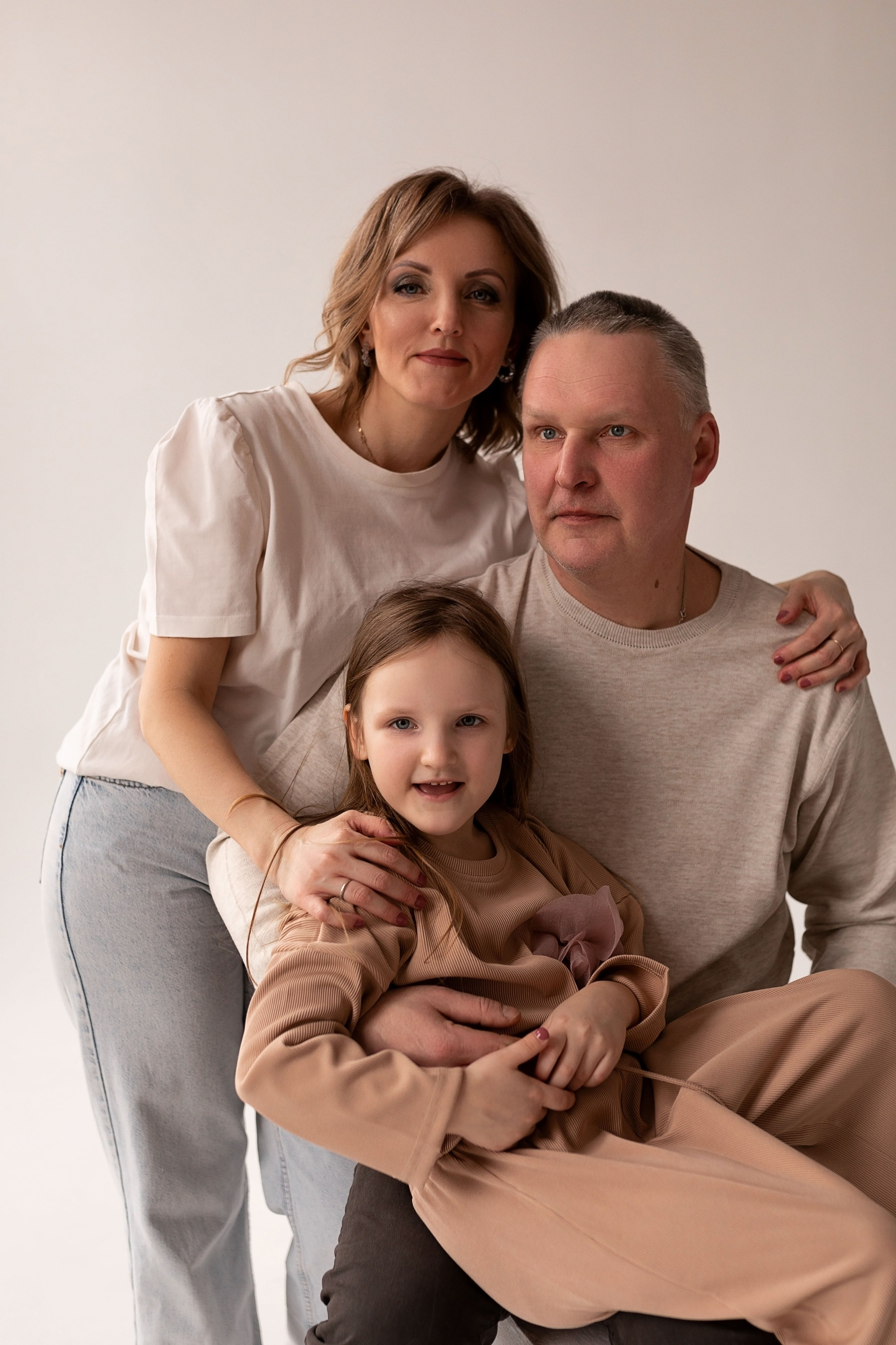 Сергей, Марина, Маша. Главная