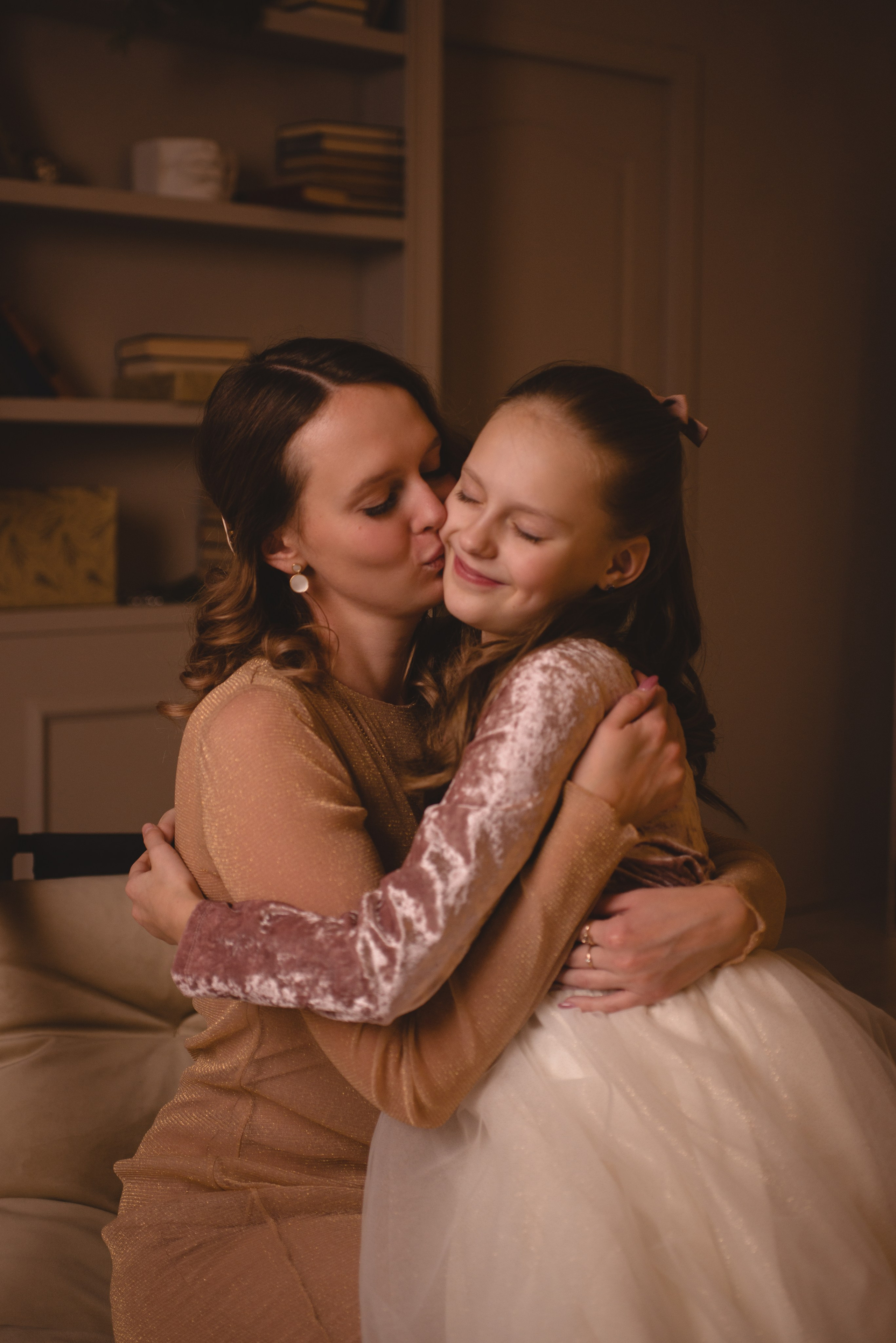 Юля и Настя в студии. Фотограф Людмила Белова