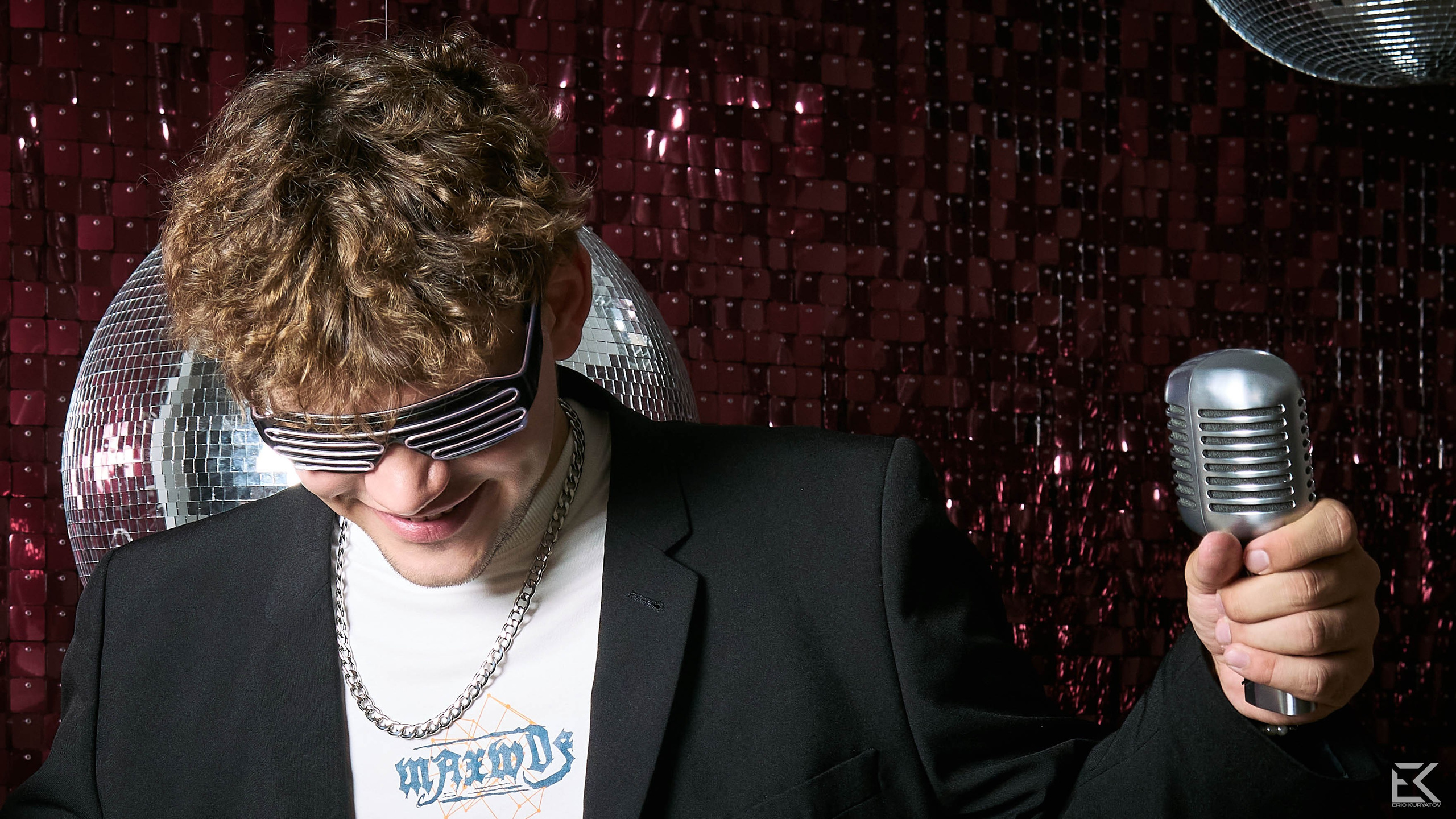 Фотограф — Эрик Курятов