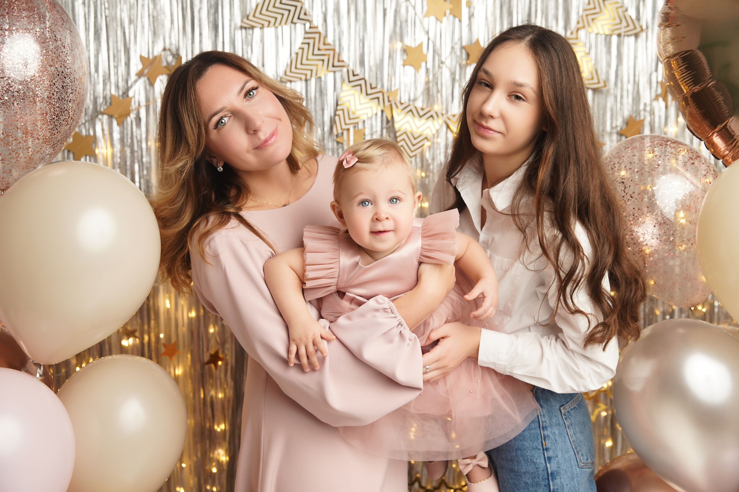 Альбом: Девочки. Фотограф новорожденных. Семейный и детский фотограф в городе Сургуте