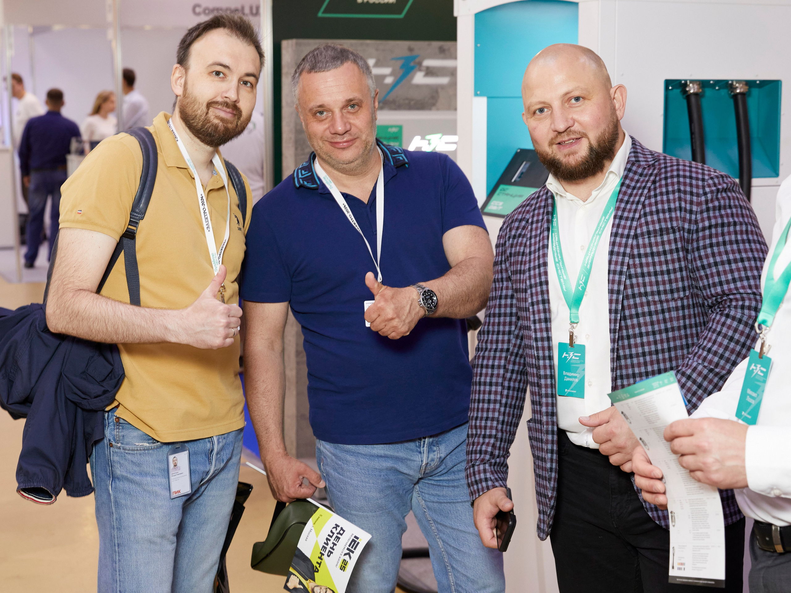 Фотоотчеты с выставок/конференций. Владимир Спивак — фотограф, дизайнер, продюсер | Основатель бегового клуба Spivak Run